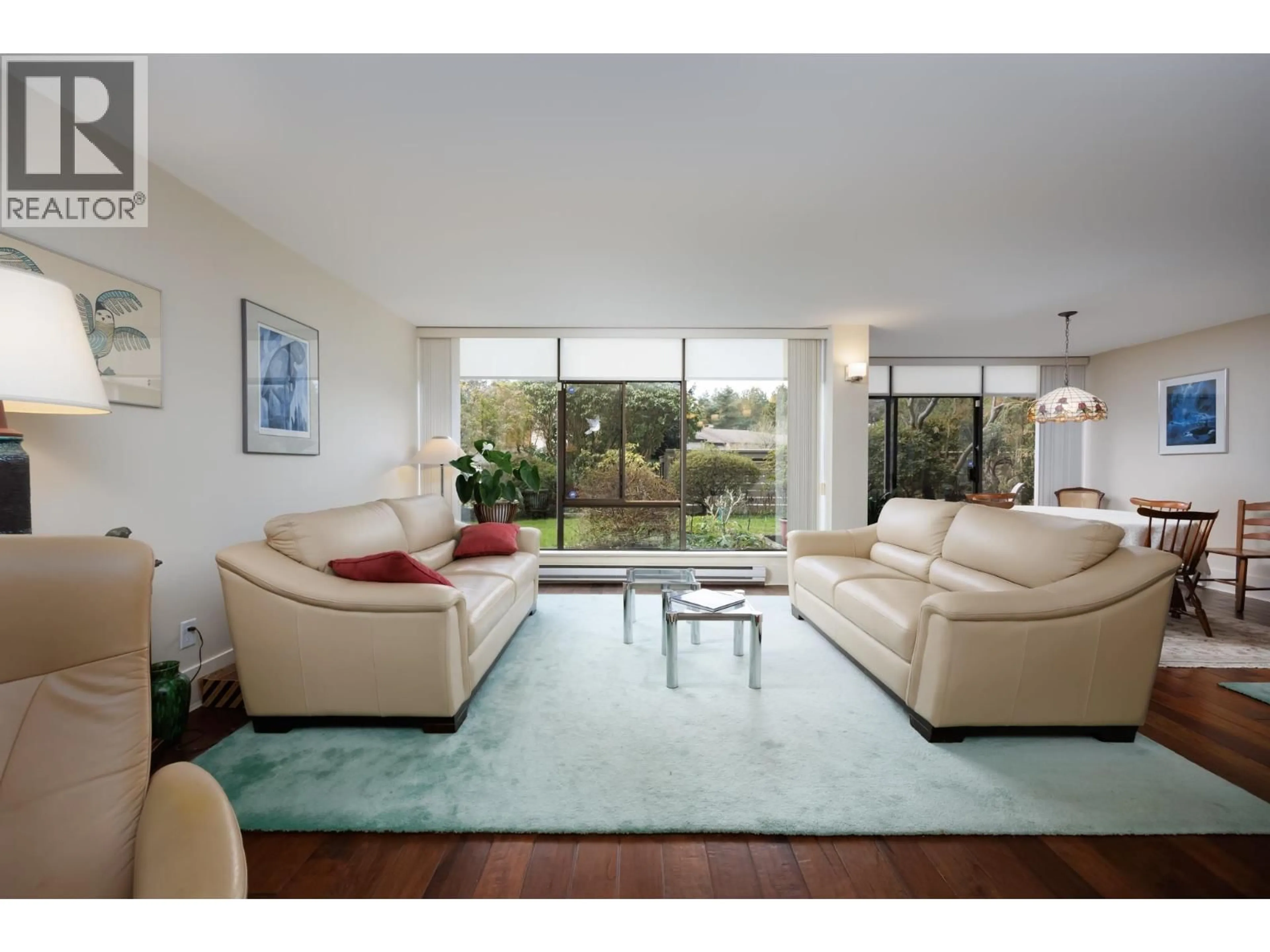 Living room with furniture, unknown for 112 - 4101 YEW STREET, Vancouver British Columbia V6L3B7
