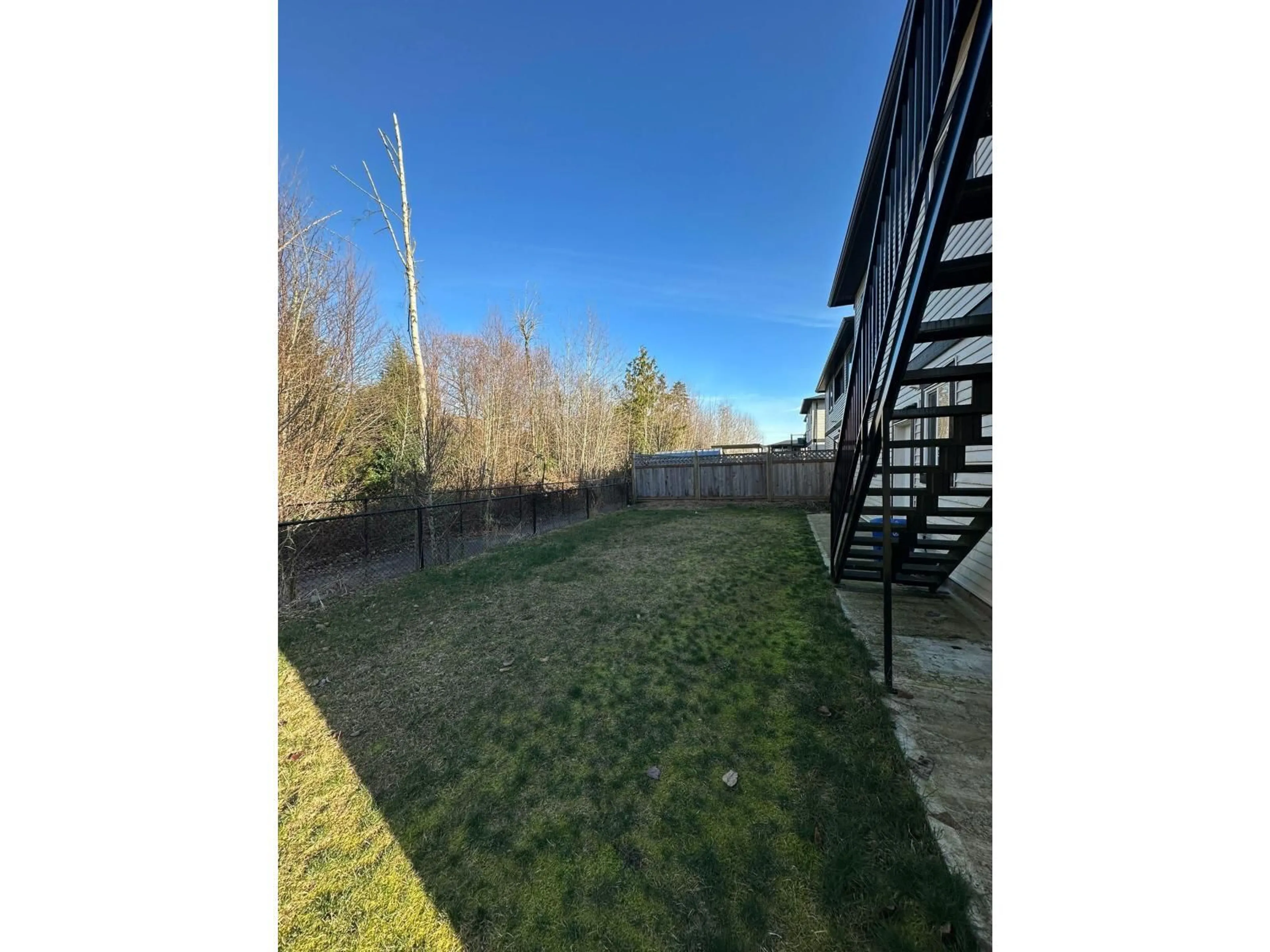A pic from outside/outdoor area/front of a property/back of a property/a pic from drone, unknown for 32651 CUNNINGHAM AVENUE, Mission British Columbia V4S0E5