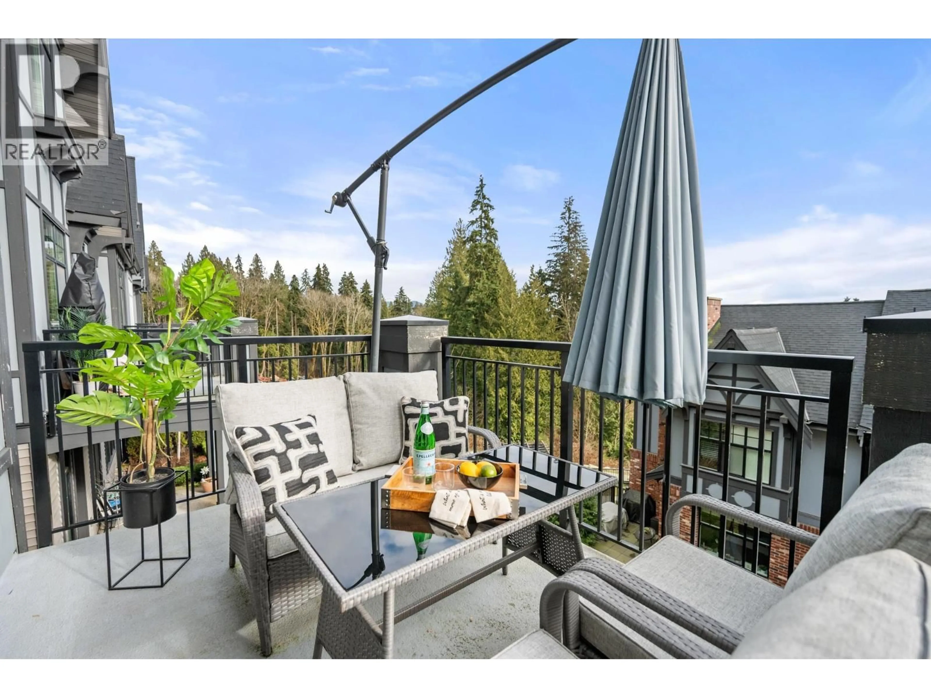 Patio, mountain view for 16 - 3552 VICTORIA DRIVE, Coquitlam British Columbia V3C3V4