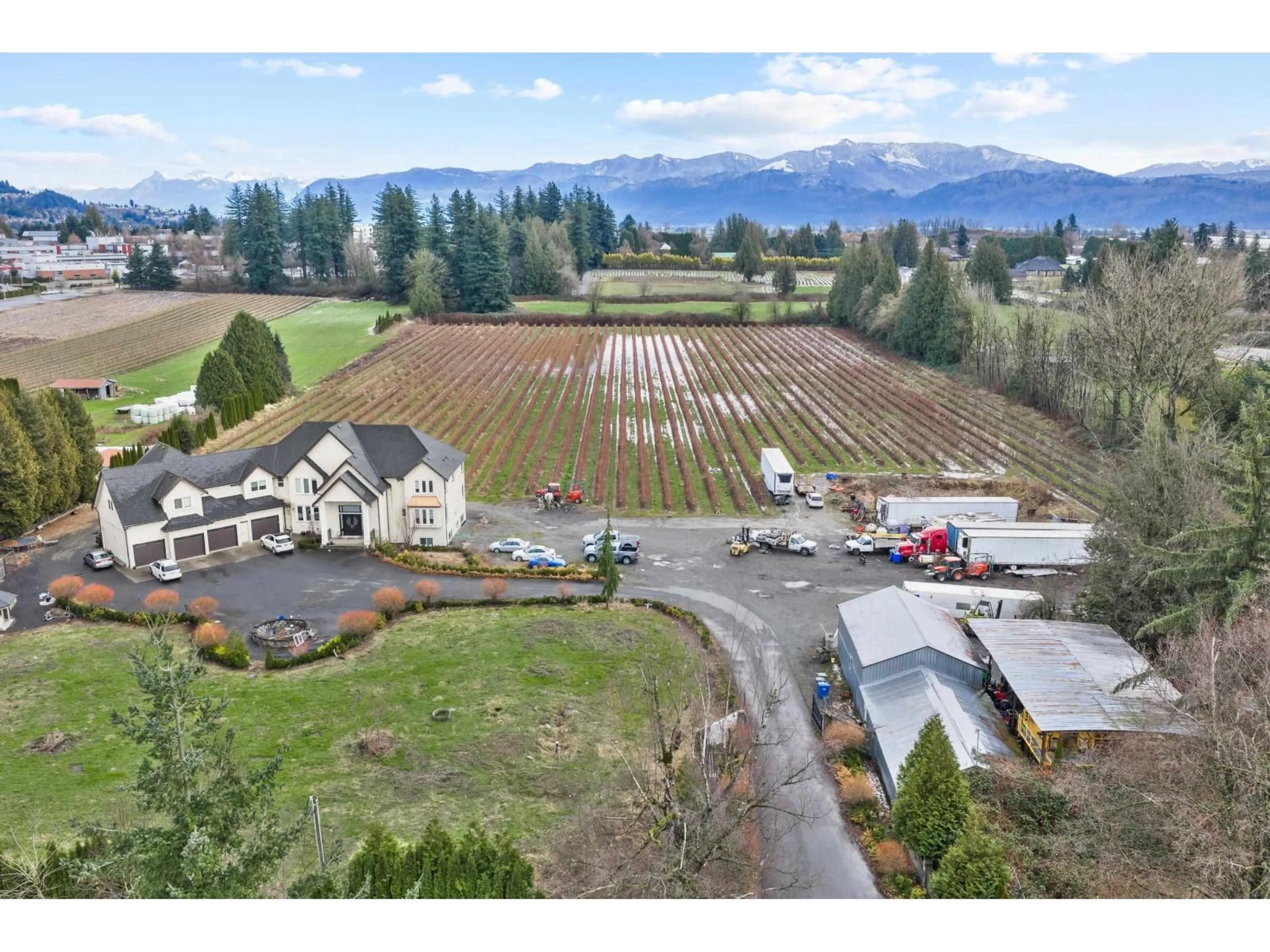 A pic from outside/outdoor area/front of a property/back of a property/a pic from drone, mountain view for 1264 MCCALLUM ROAD, Abbotsford British Columbia V2S8A3