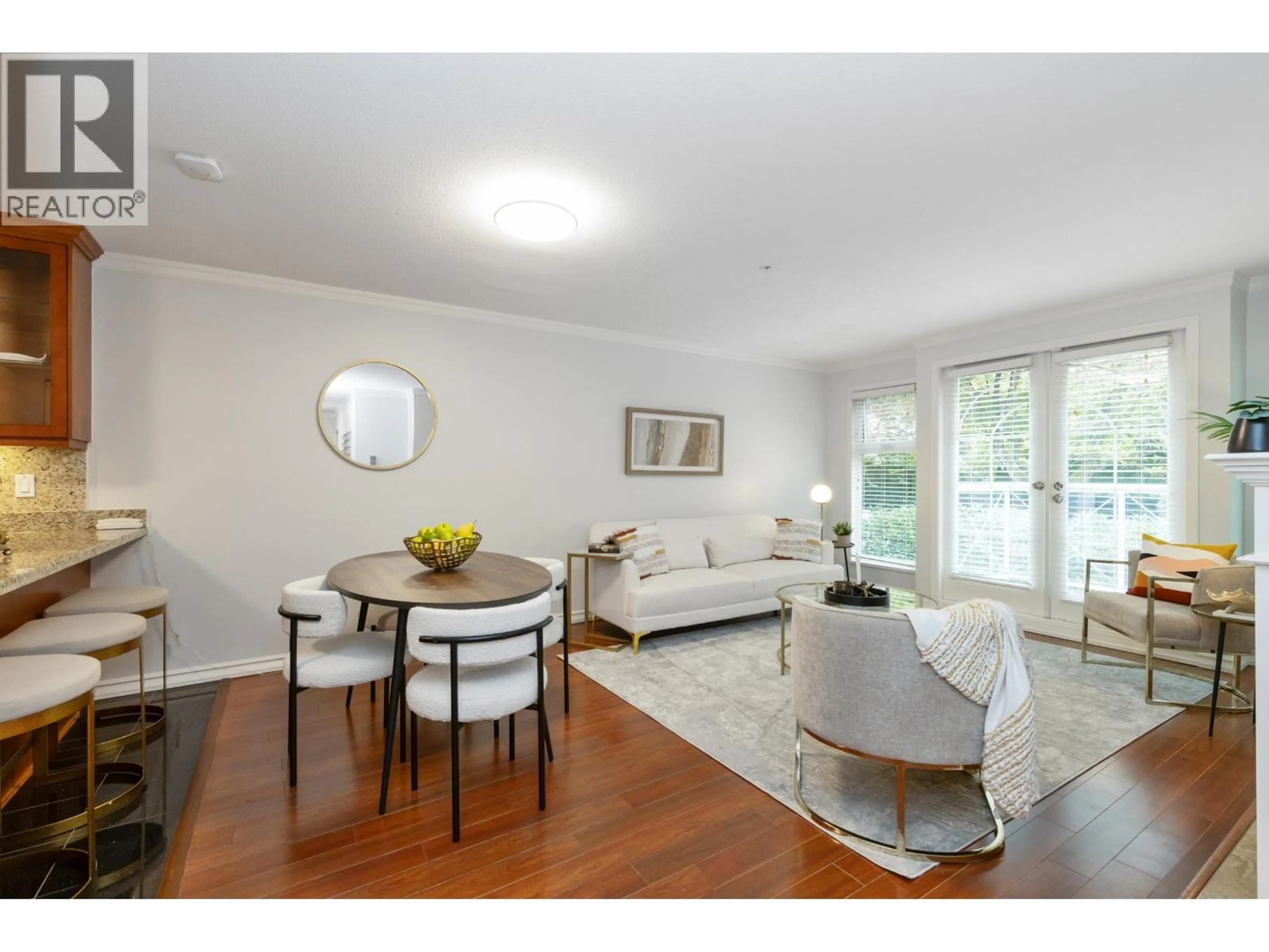 Living room with furniture, wood/laminate floor for 306 - 1023 WOLFE AVENUE, Vancouver British Columbia V6H1V6