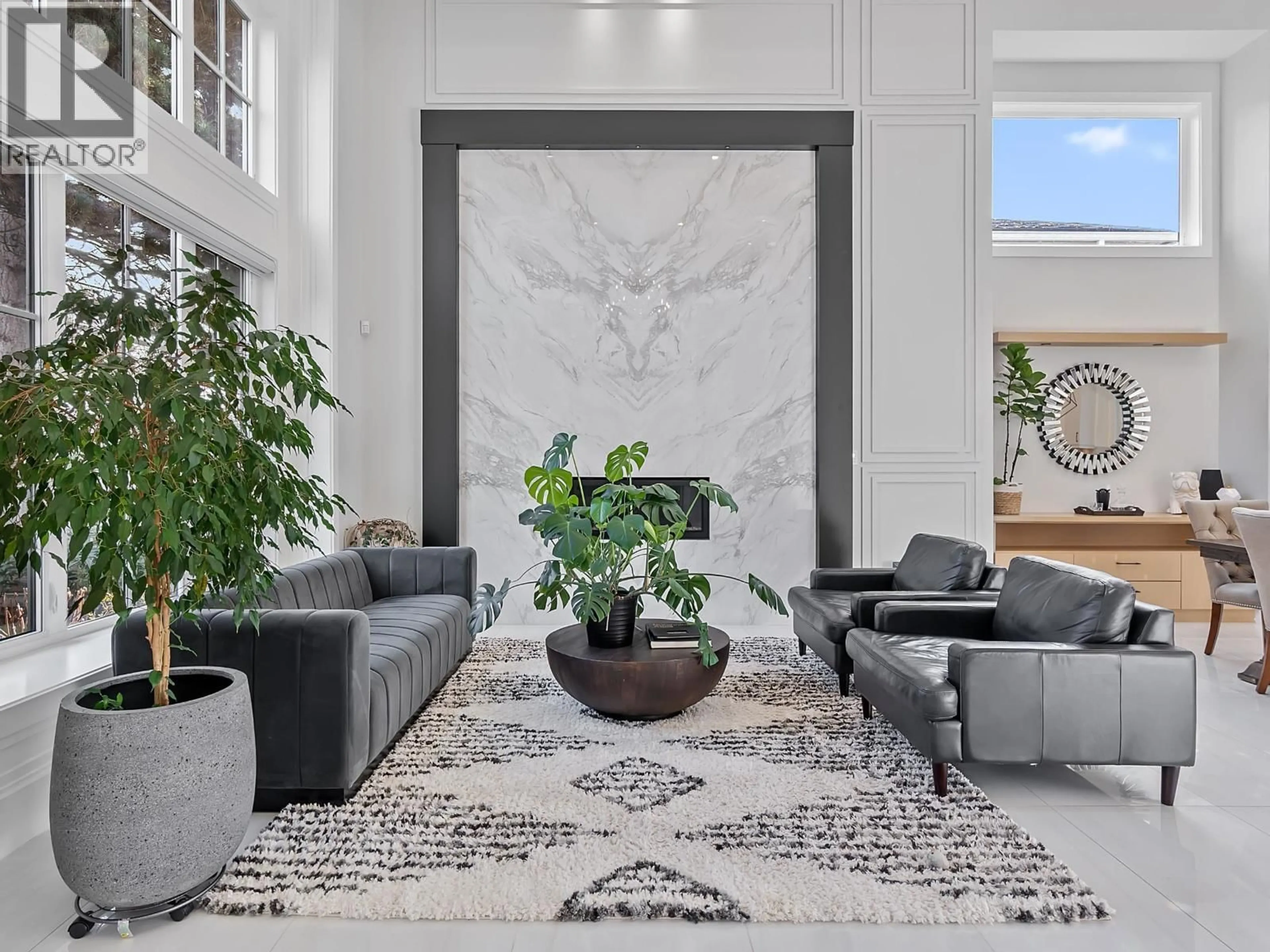 Indoor entryway for 9591 FLORIMOND ROAD, Richmond British Columbia V7E1M2