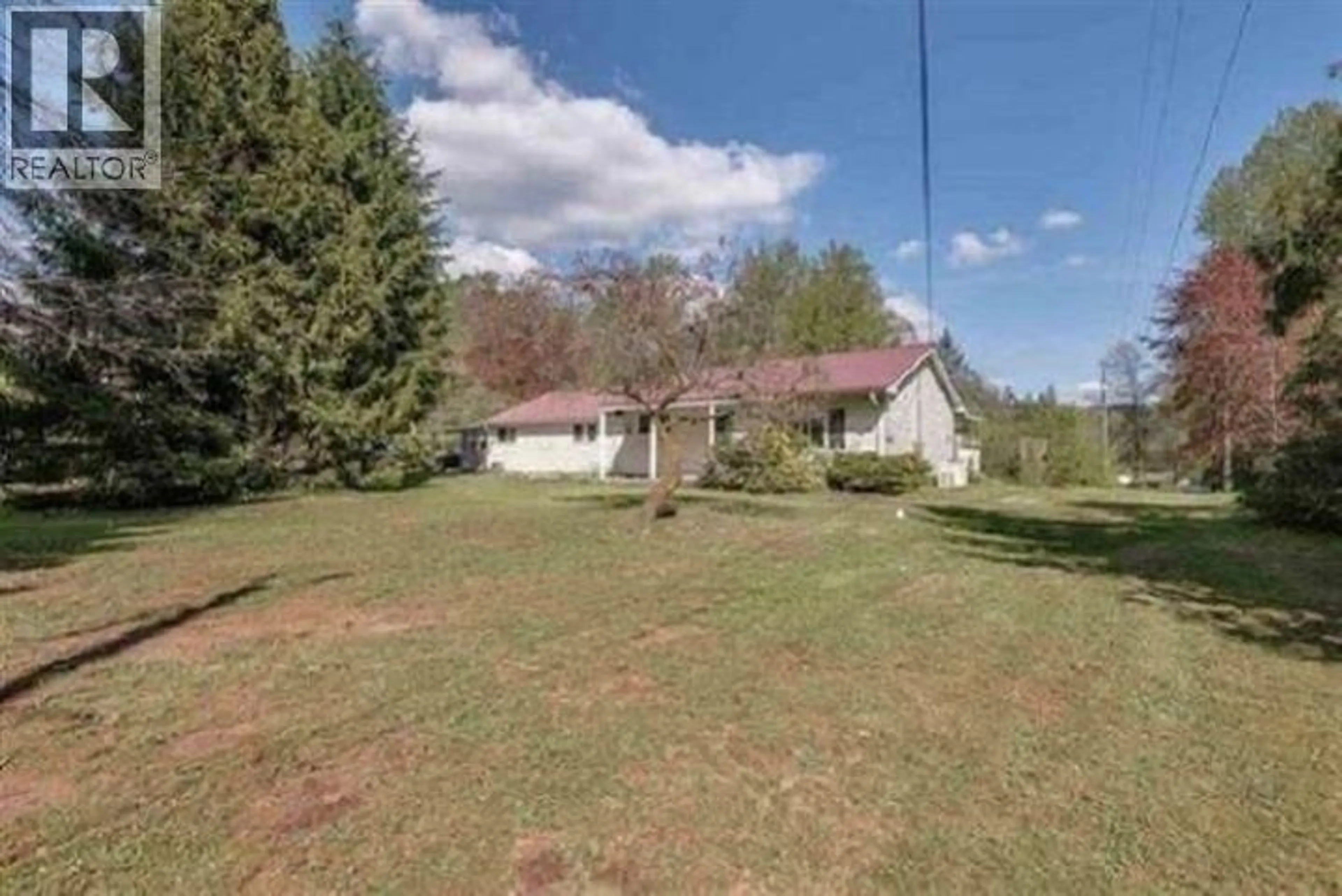 A pic from outside/outdoor area/front of a property/back of a property/a pic from drone, unknown for 12690 256 STREET, Maple Ridge British Columbia V7J3T5