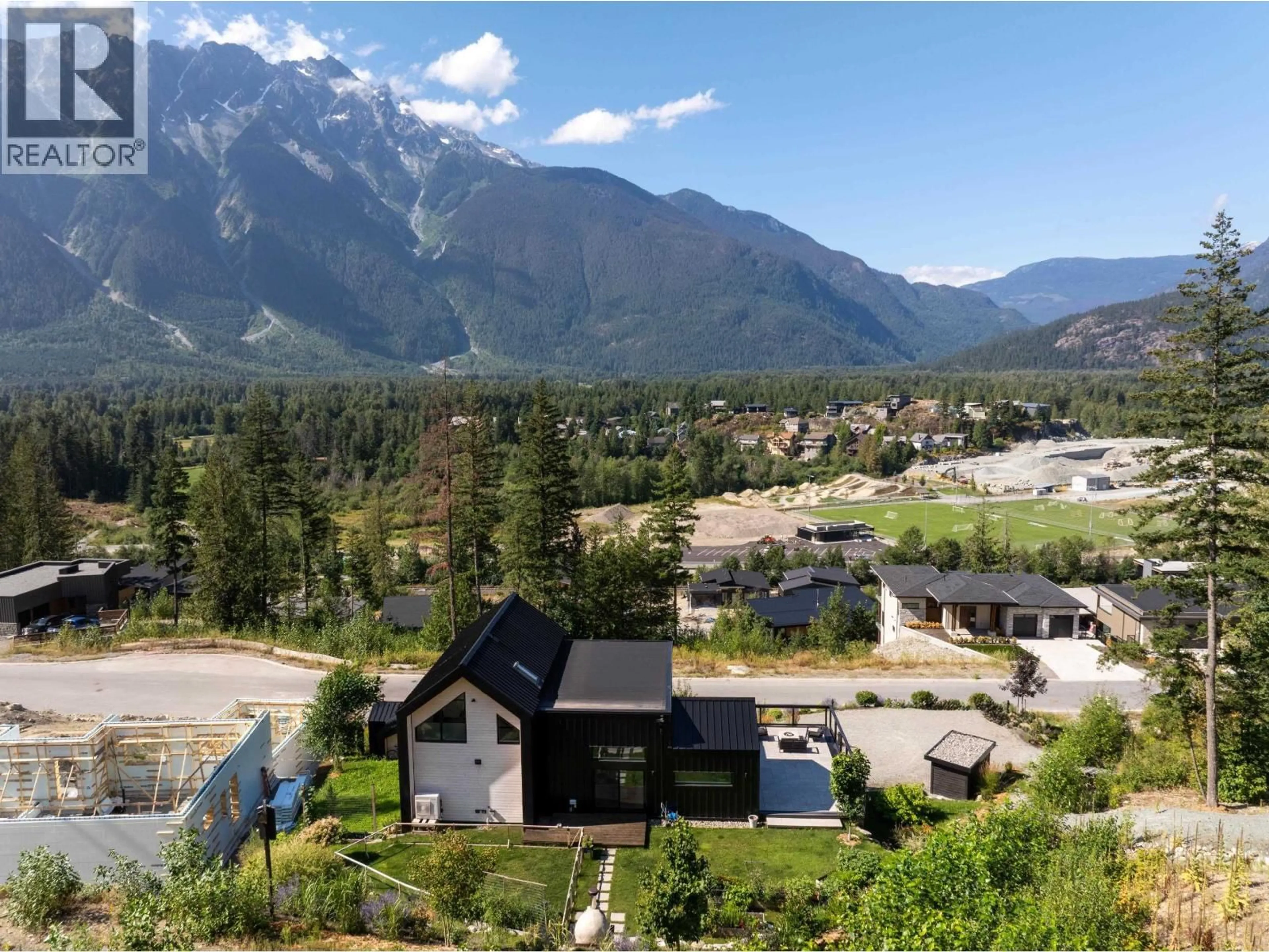 A pic from outside/outdoor area/front of a property/back of a property/a pic from drone, mountain view for 7676 CERULEAN DRIVE, Pemberton British Columbia V0N2L3