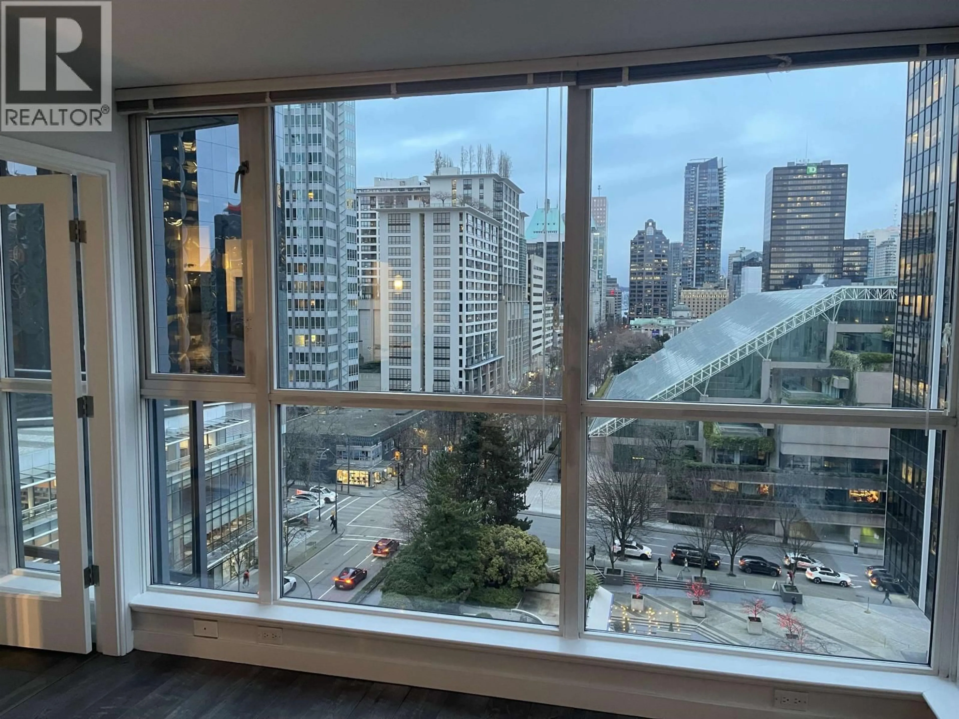 A pic of a room for 1402 - 1068 HORNBY STREET, Vancouver British Columbia V6Z2Y7