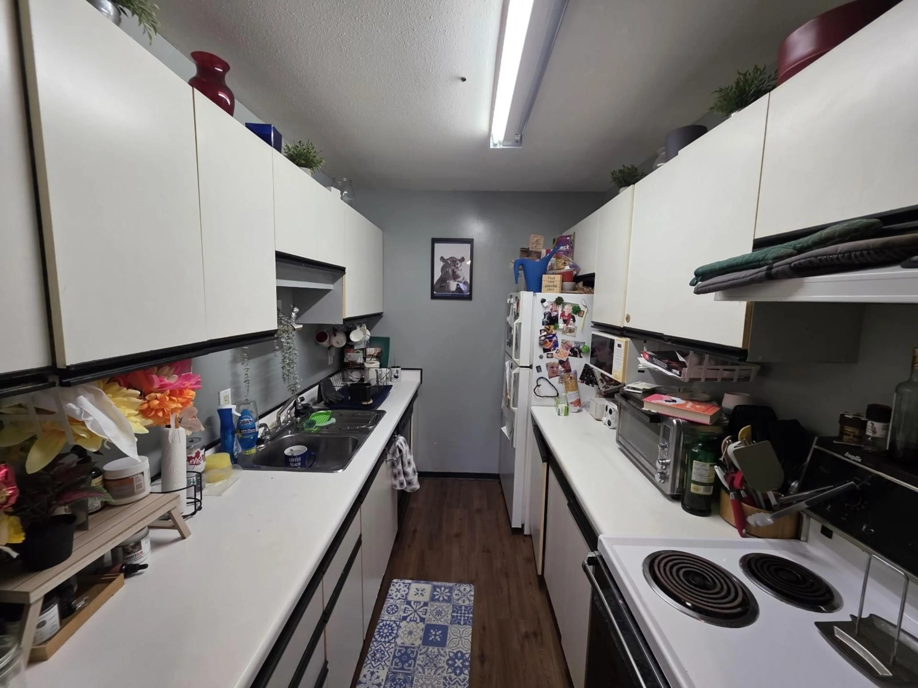 Standard kitchen, unknown for 68 - 17712 60 AVENUE, Surrey British Columbia V3S1V2