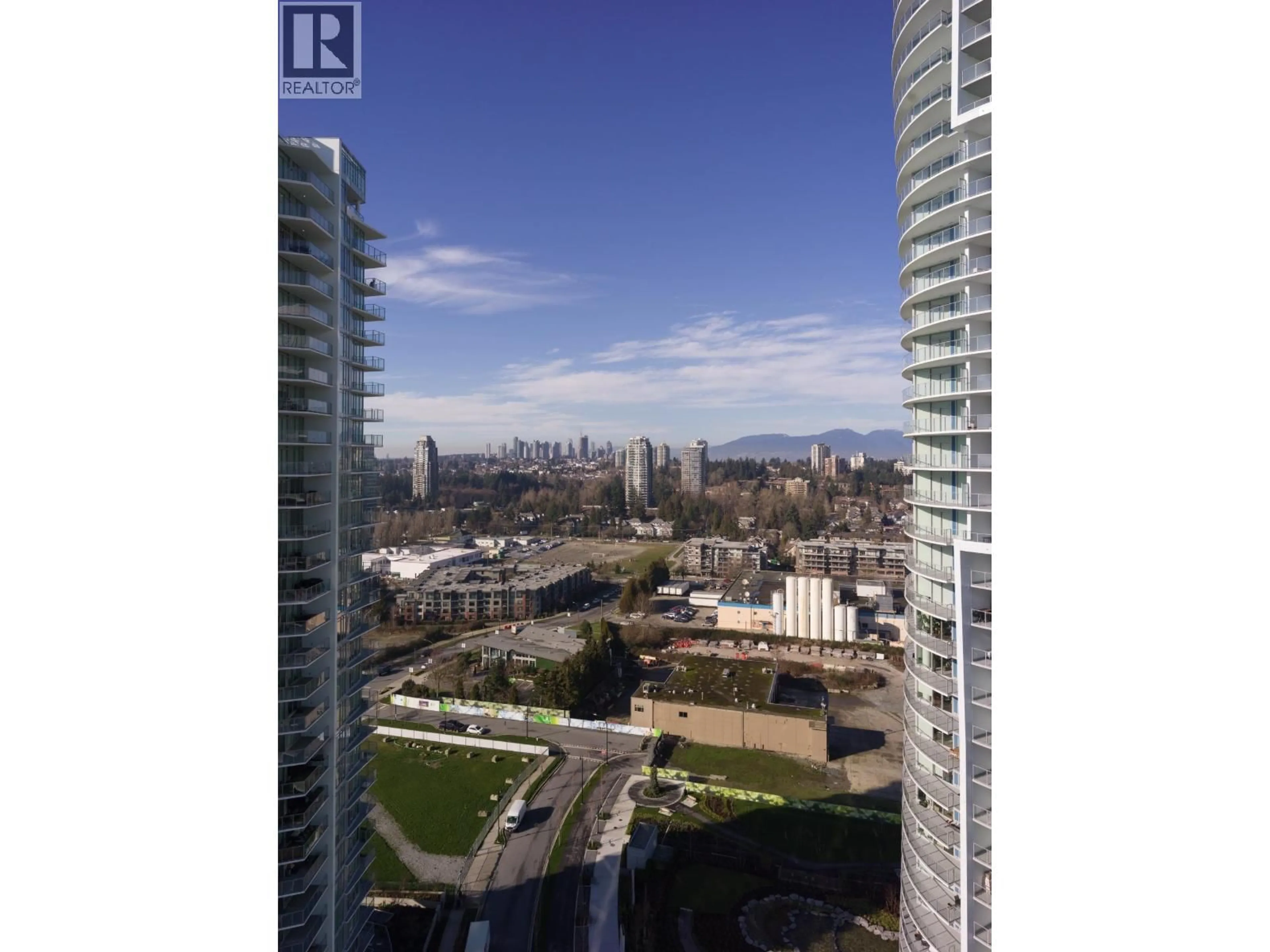 A pic from outside/outdoor area/front of a property/back of a property/a pic from drone, city buildings view from balcony for 2105 - 7769 PARK CRESCENT, Burnaby British Columbia V3N0J7