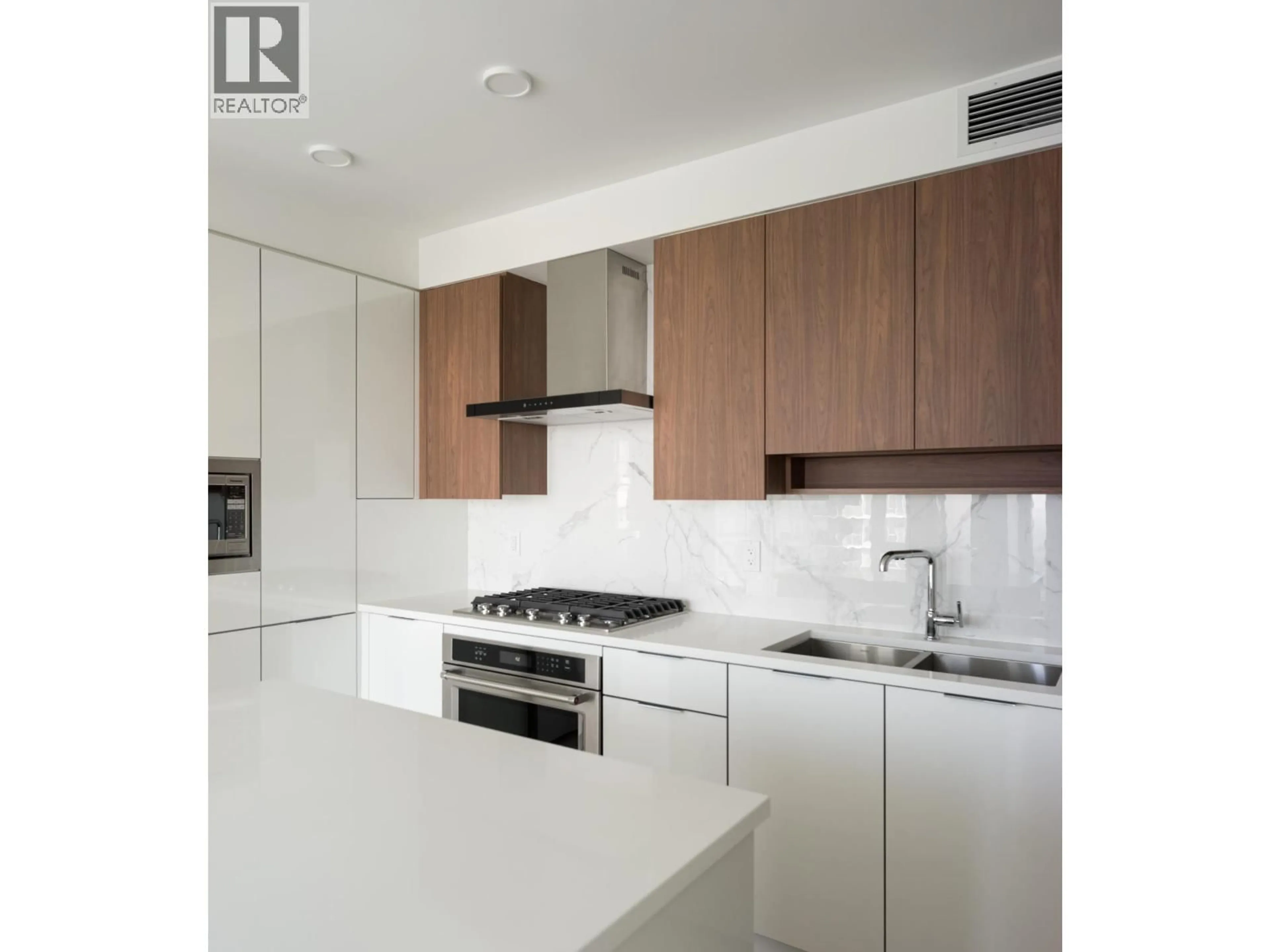 Unknown for 2105 - 7769 PARK CRESCENT, Burnaby British Columbia V3N0J7