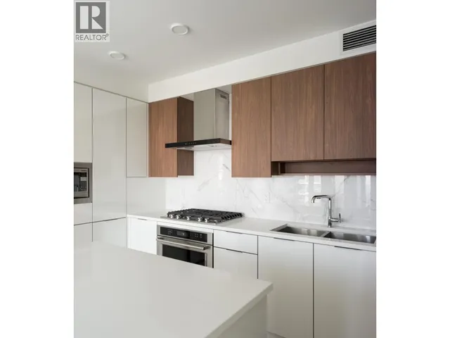 2105 - 7769 PARK CRESCENT, Burnaby 5