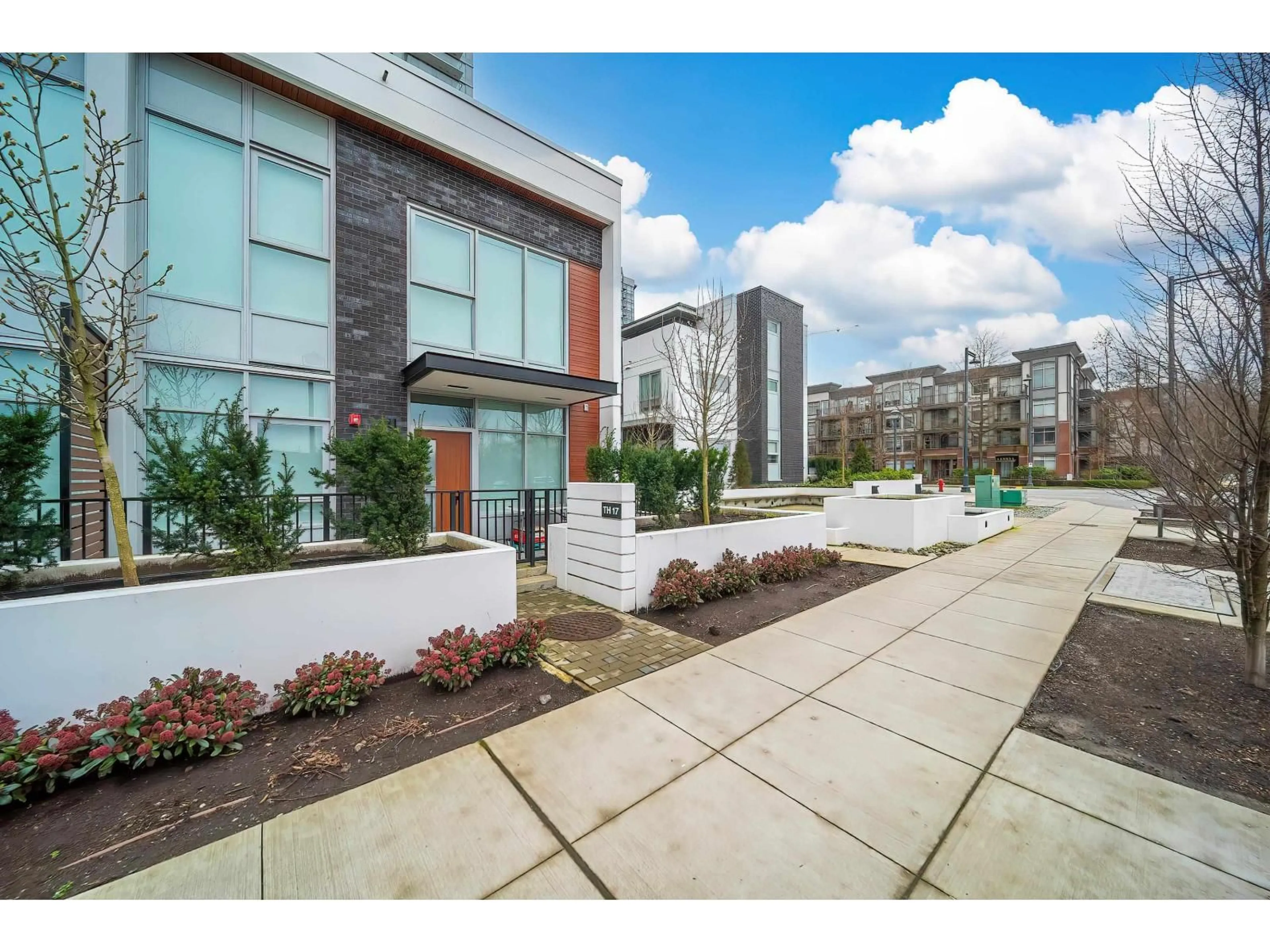 Unknown for TH17 - 13428 105 AVE, Surrey British Columbia V3T0S6