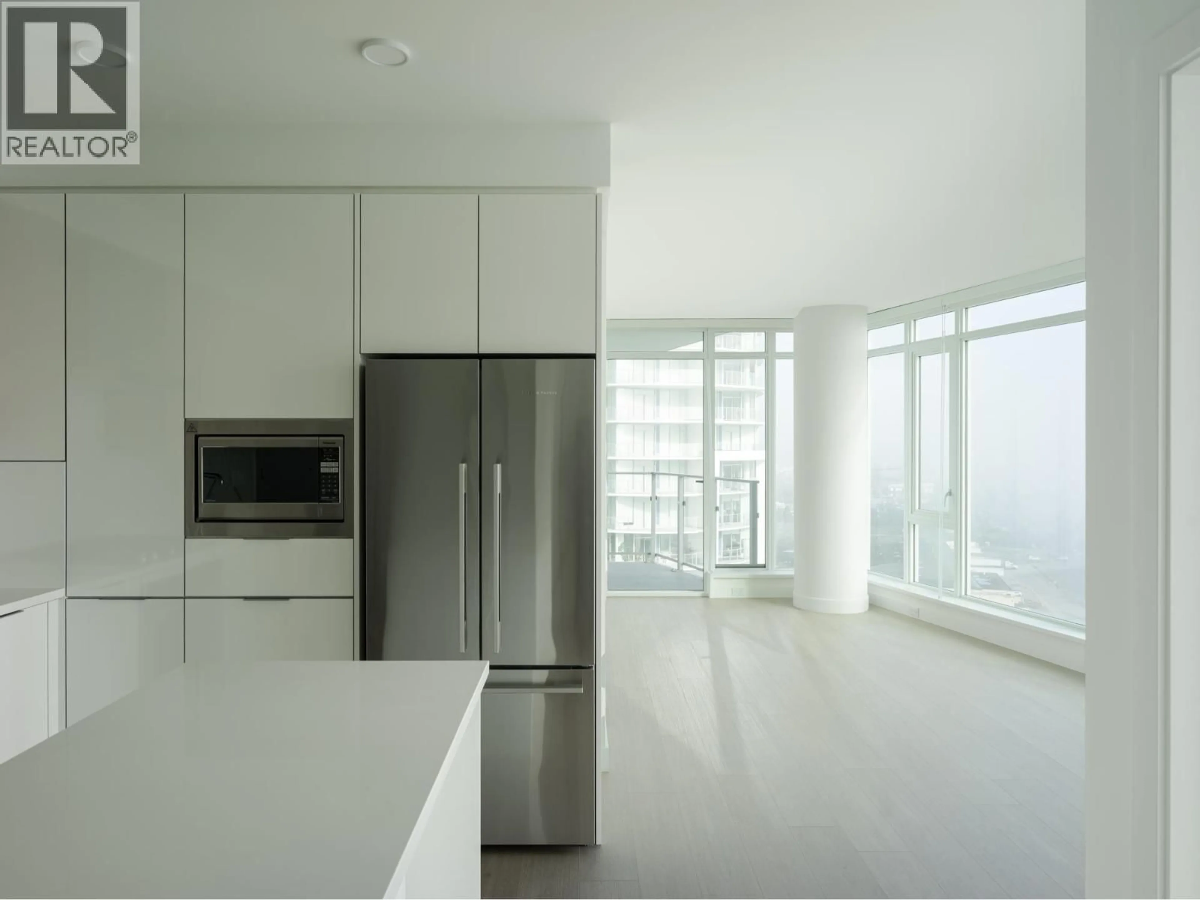 Unknown for 1904 - 7683 PARK CRESCENT, Burnaby British Columbia V3N0J4