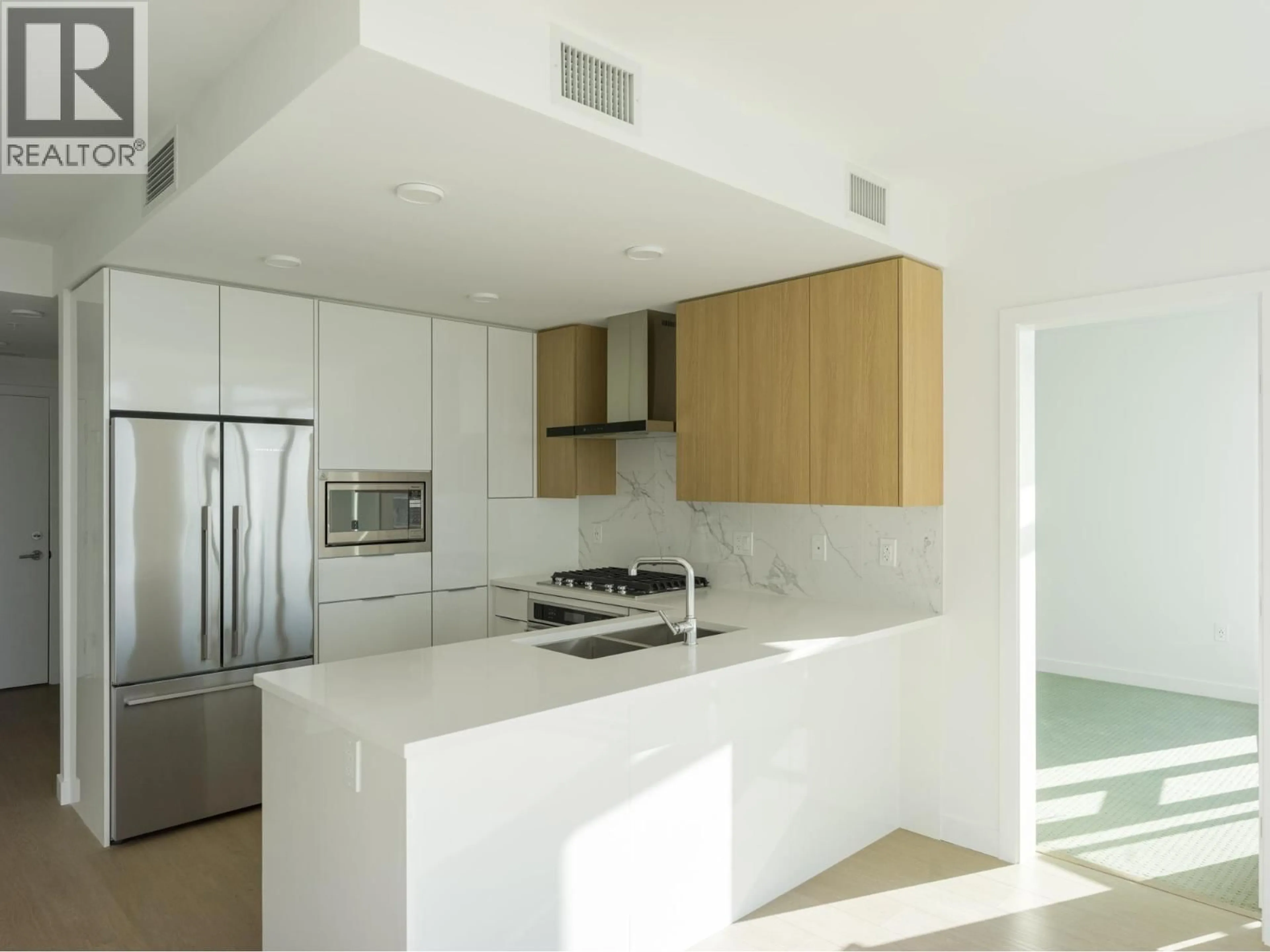 Unknown for 2103 - 7769 PARK CRESCENT, Burnaby British Columbia V3N0J7