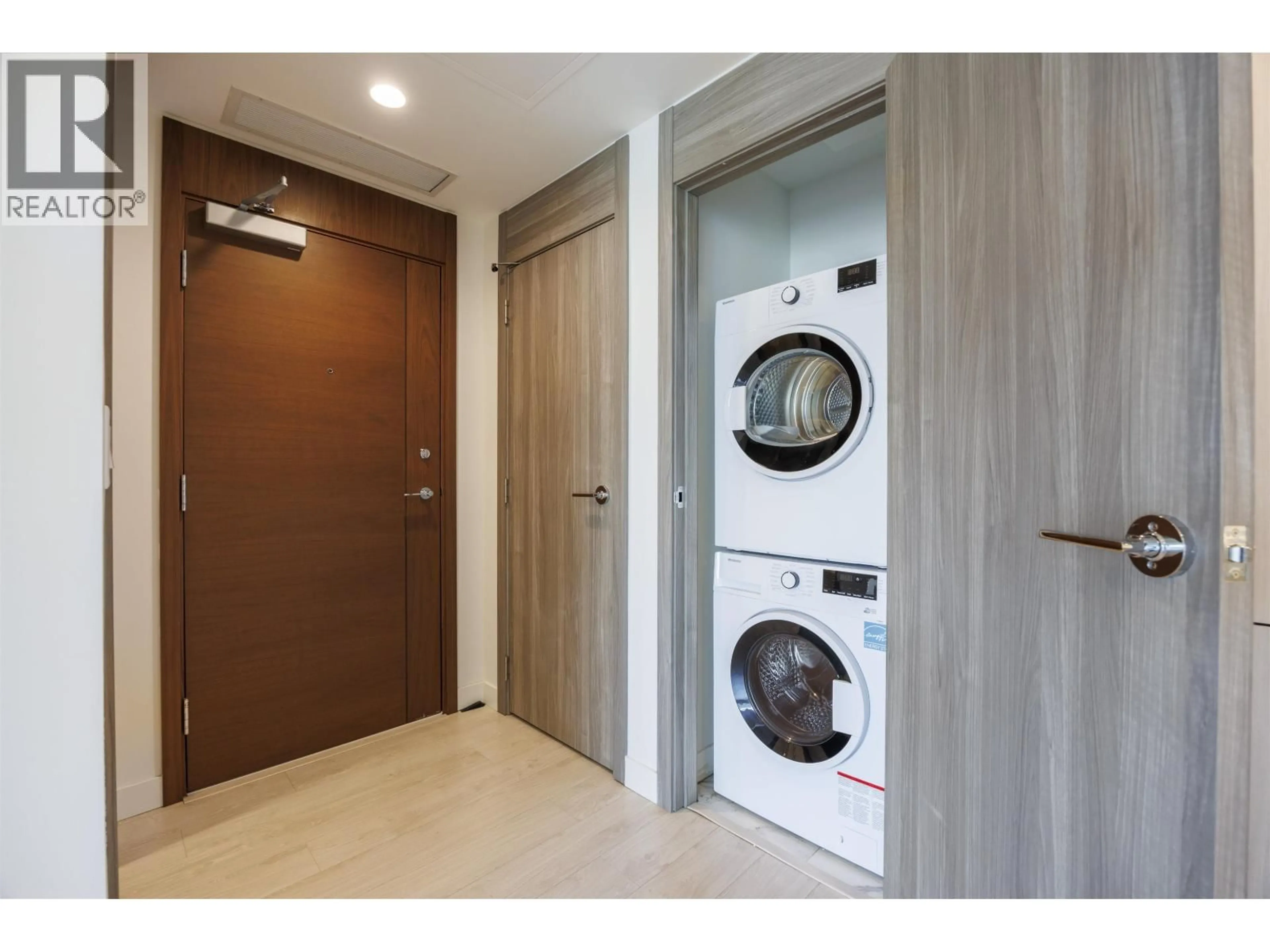 Unknown for 2306 - 4880 LOUGHEED HIGHWAY, Burnaby British Columbia V5C0N1