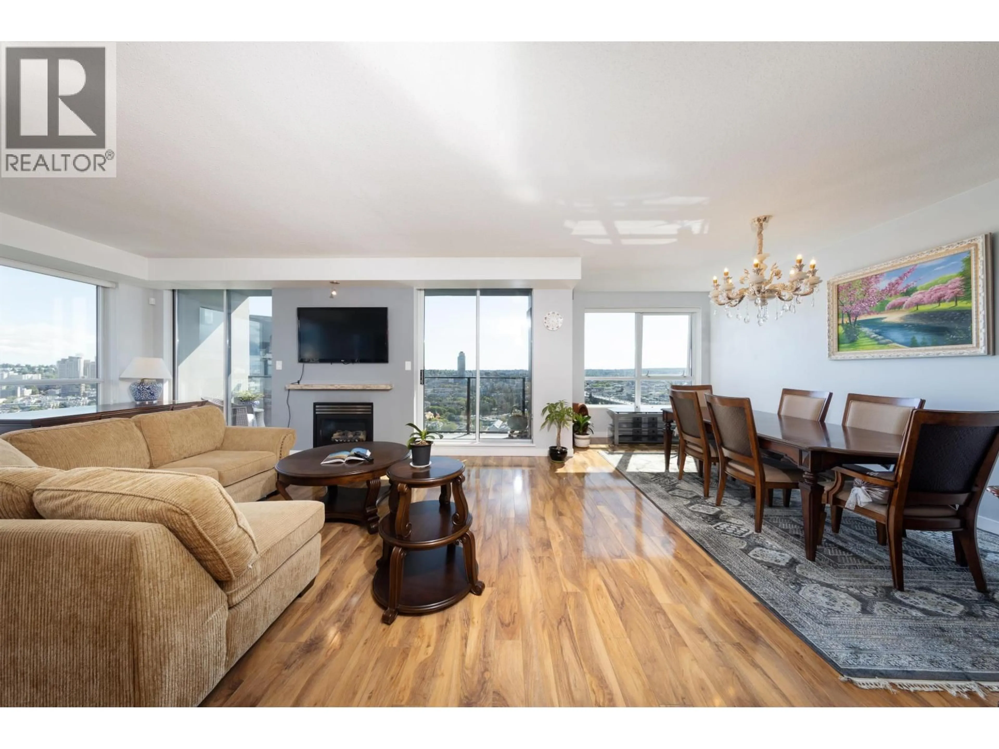 Living room with furniture, wood/laminate floor for 3601 - 1438 RICHARDS STREET, Vancouver British Columbia V6Z3B8