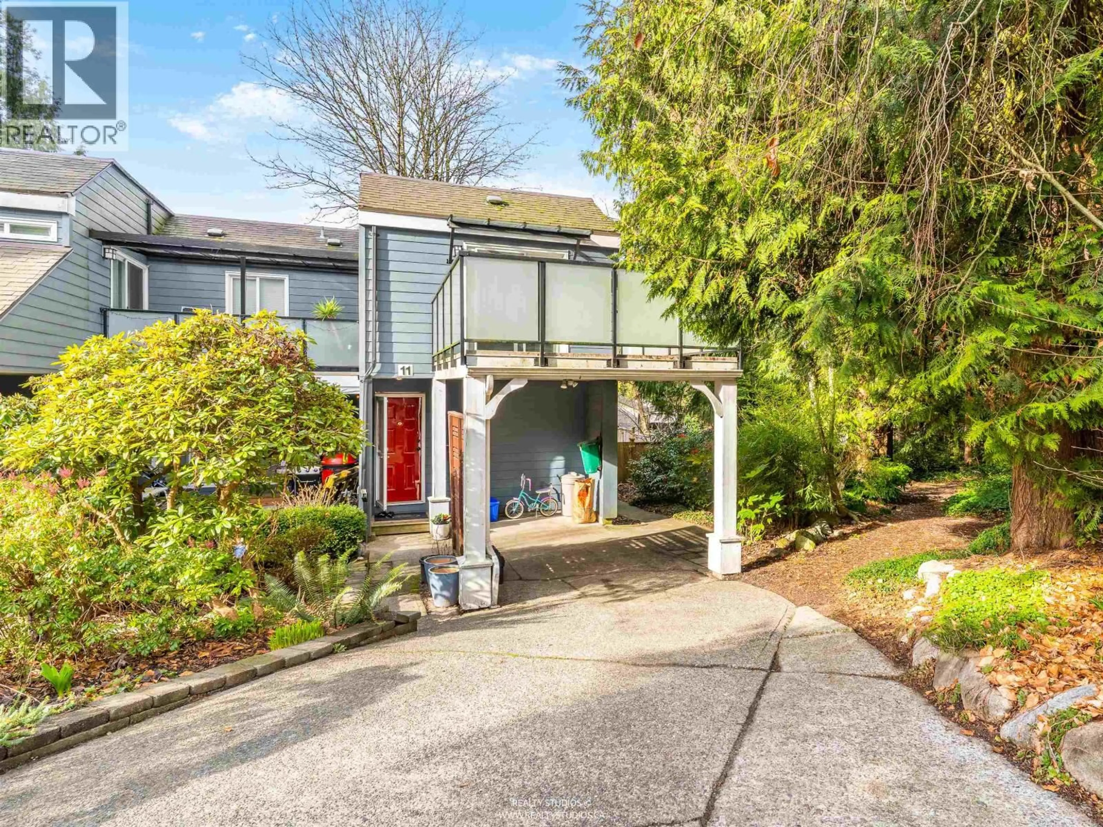 A pic from outside/outdoor area/front of a property/back of a property/a pic from drone, street for 11 - 2590 AUSTIN AVENUE, Coquitlam British Columbia V3K5X4