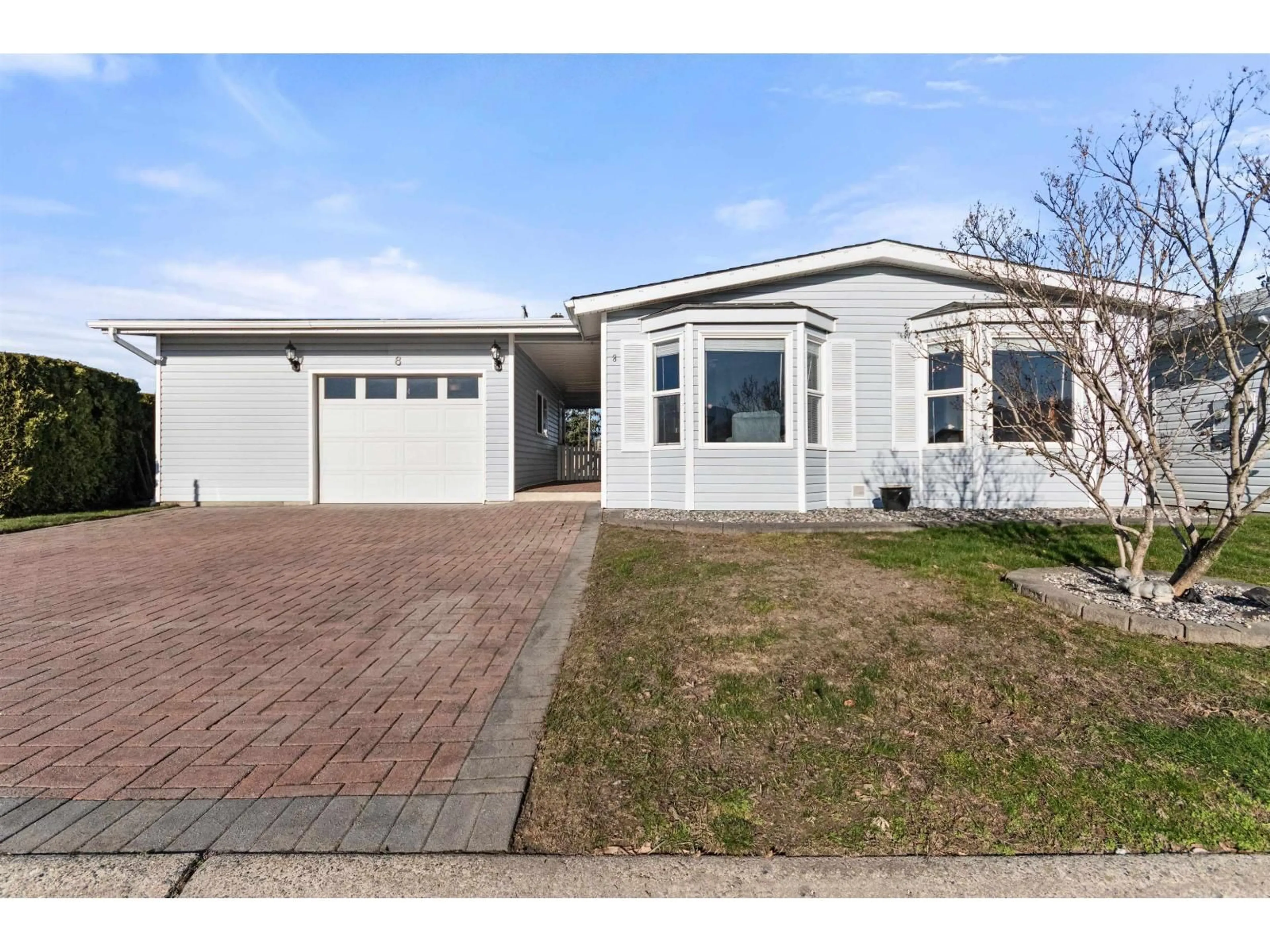 Home with vinyl exterior material, street for 8 - 45918 KNIGHT ROAD, Chilliwack British Columbia V2R3X4