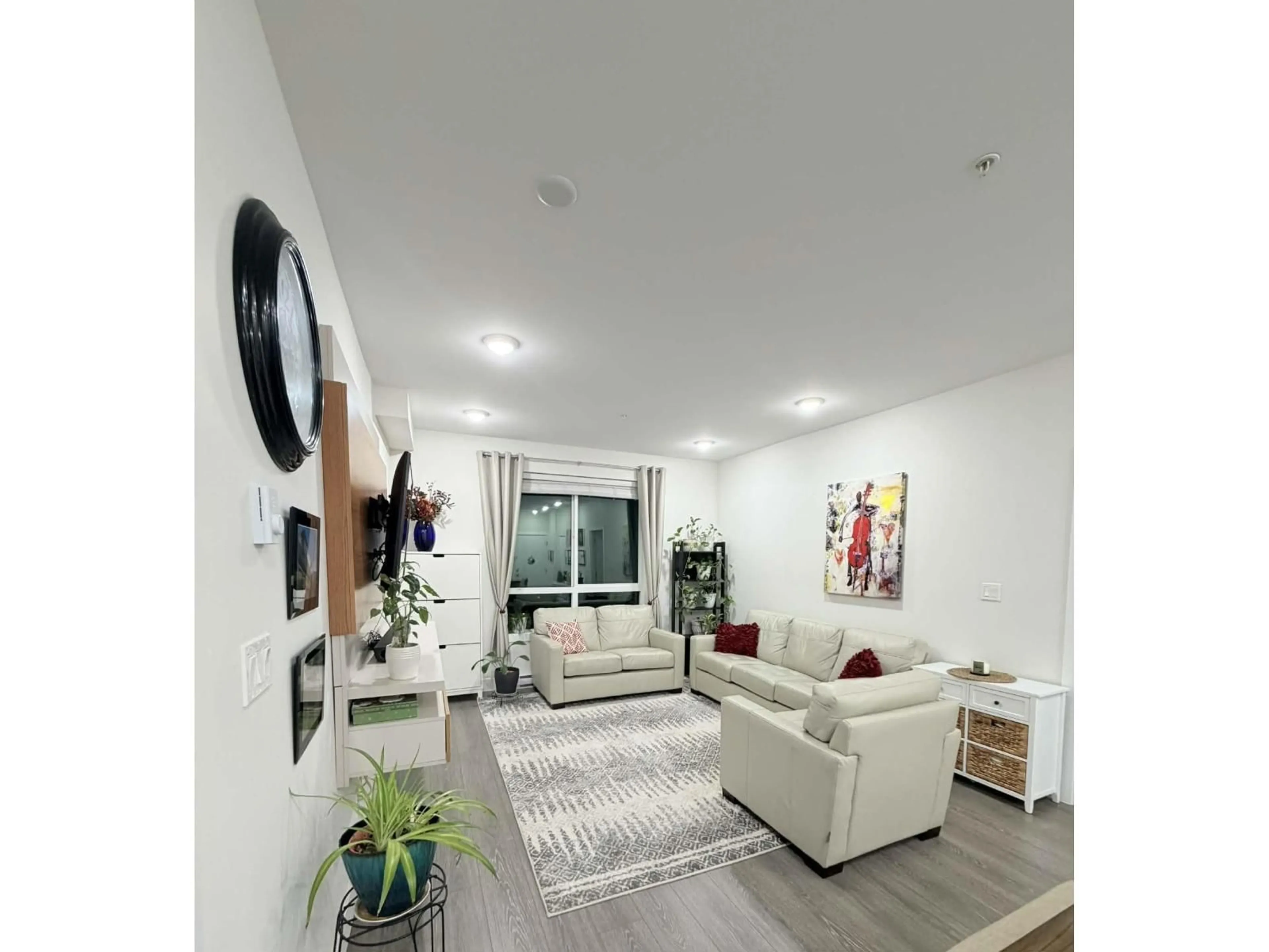 Living room with furniture, unknown for 407 - 15351 101 AVENUE, Surrey British Columbia V3R0G2