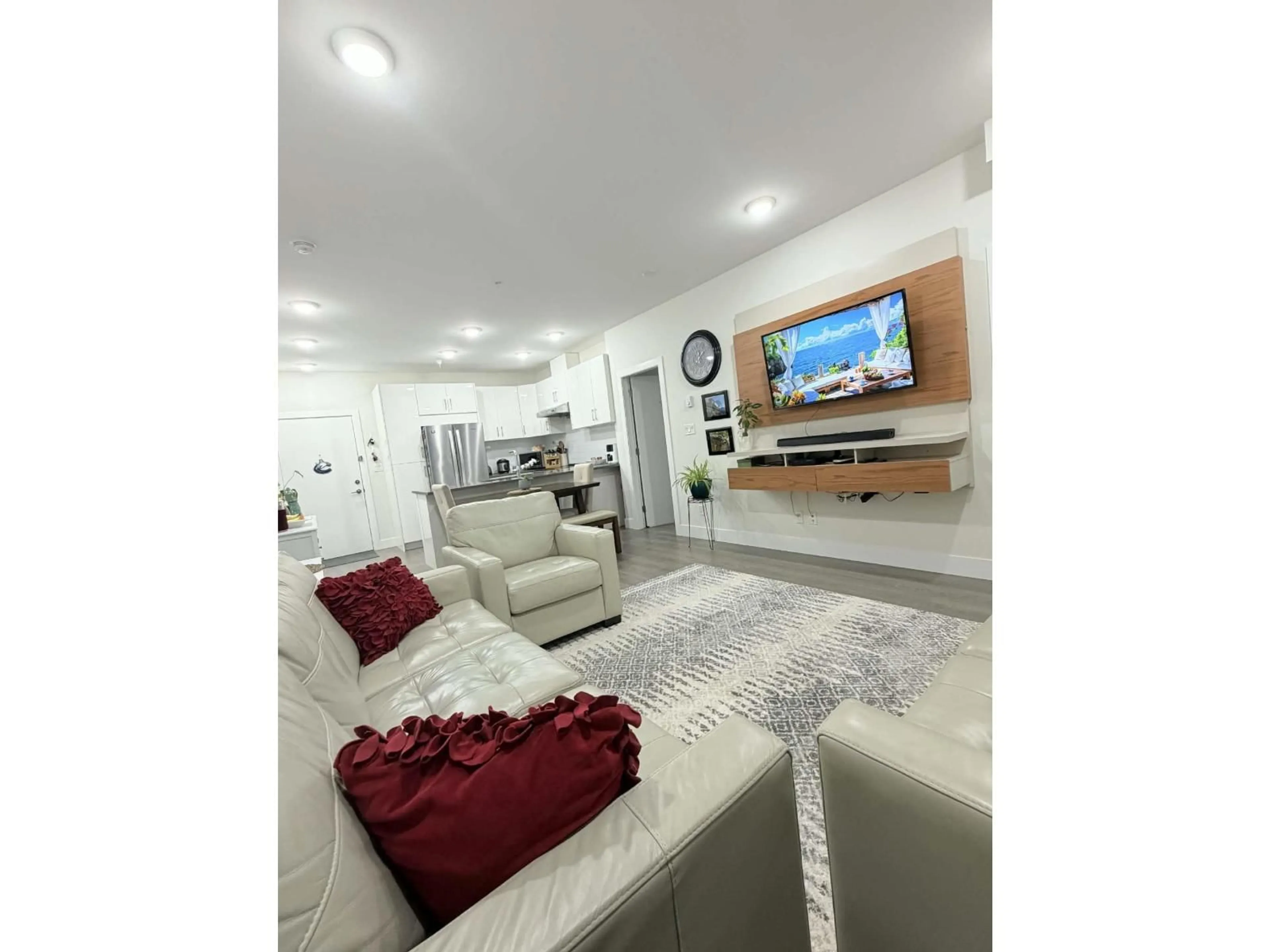 Unknown for 407 - 15351 101 AVENUE, Surrey British Columbia V3R0G2