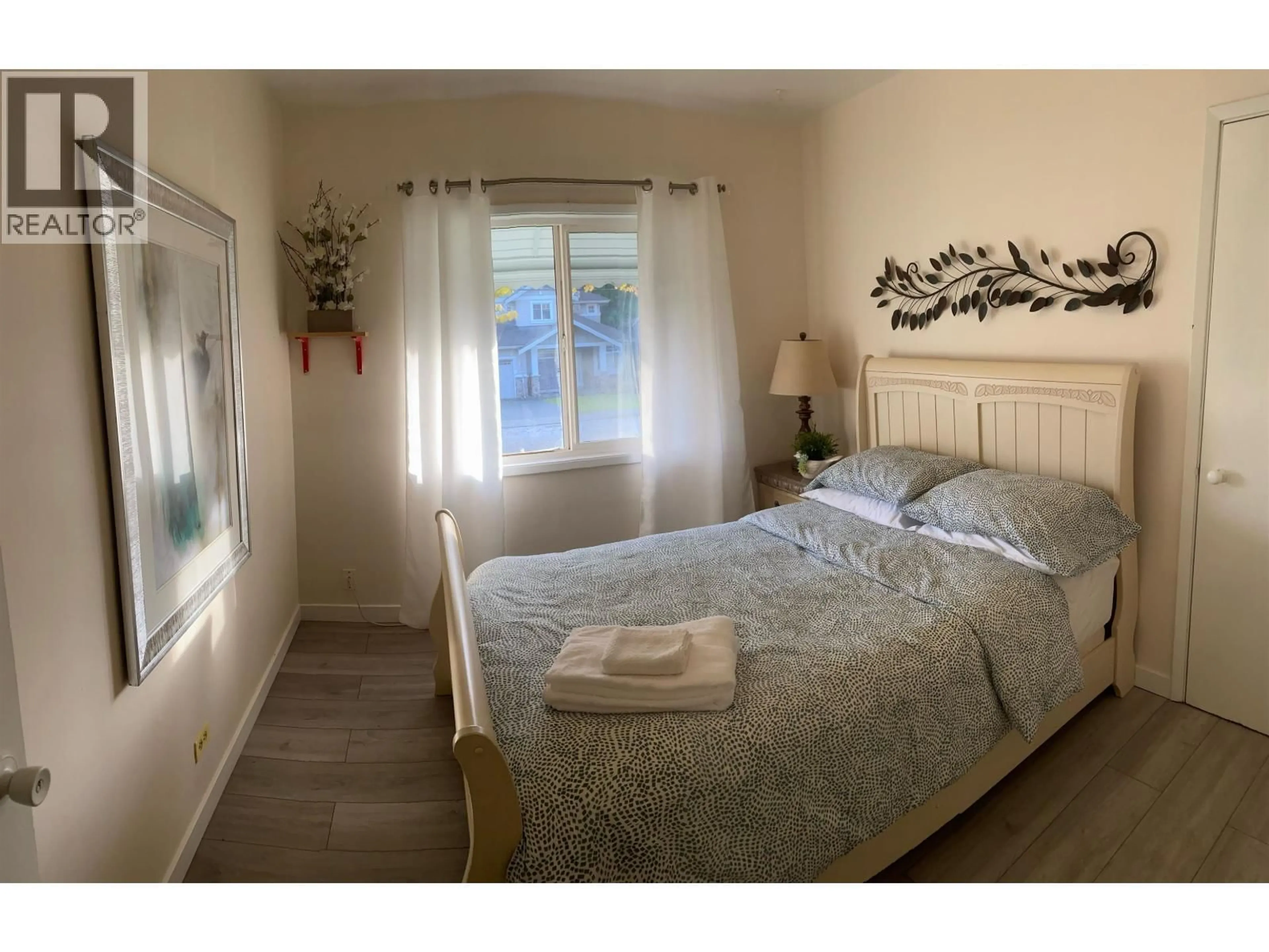 Bedroom with bed, unknown for 3949 HERTFORD STREET, Burnaby British Columbia V5G2R5