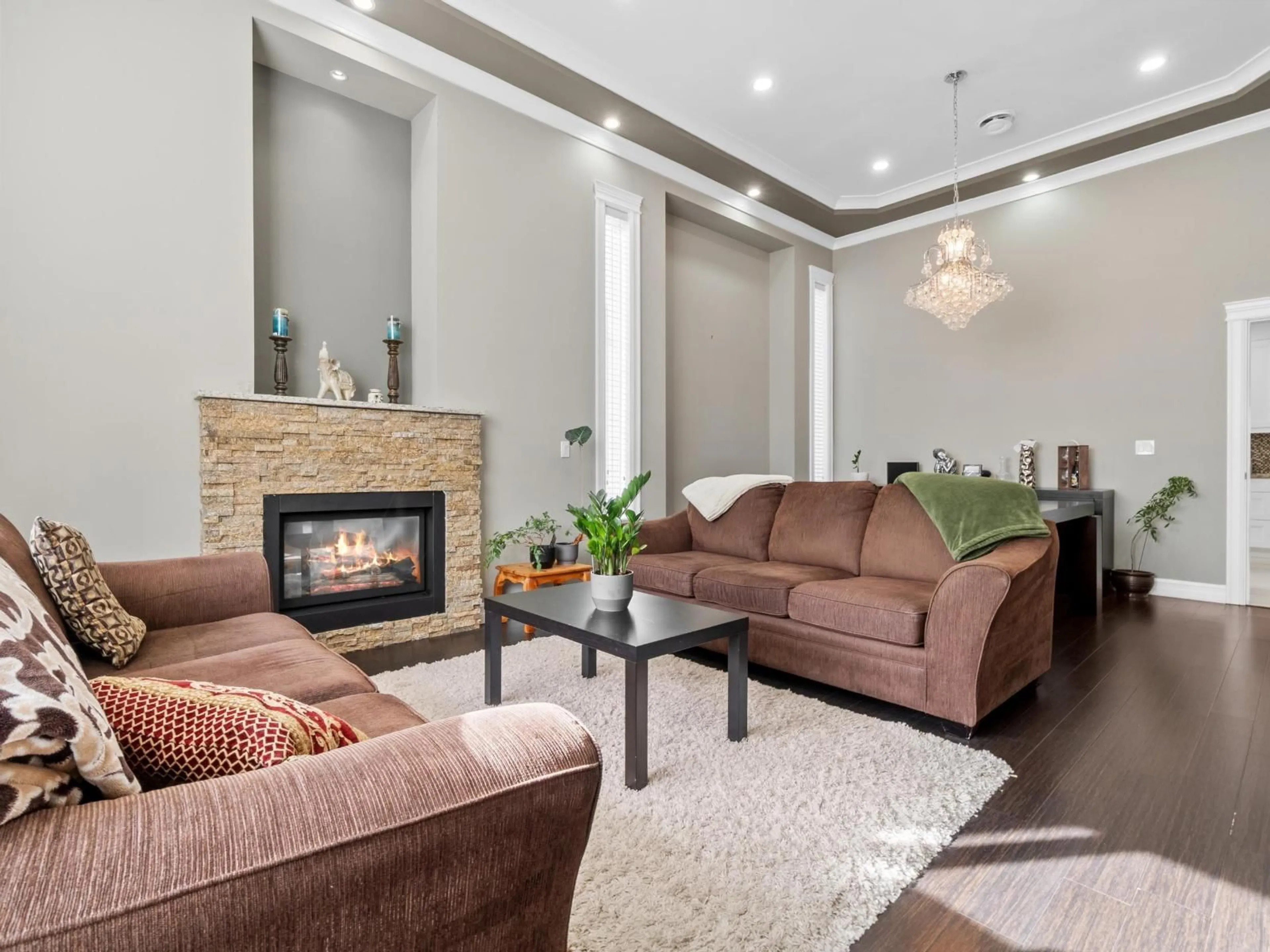 Living room with furniture, unknown for 11585 94 AVENUE, Delta British Columbia V4C2M8