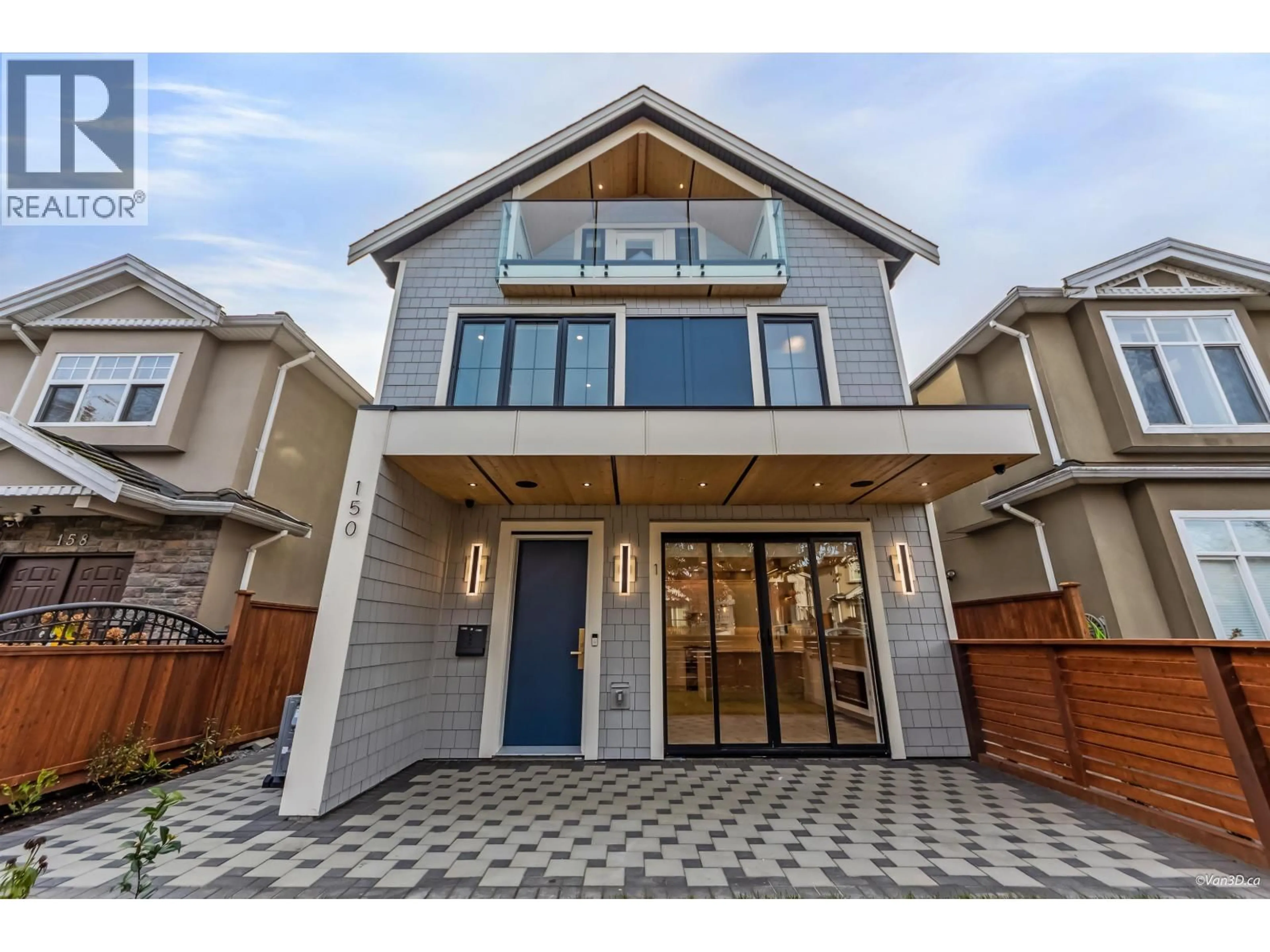 Home with vinyl exterior material, street for 1 - 150 51 AVENUE, Vancouver British Columbia V5X1C3