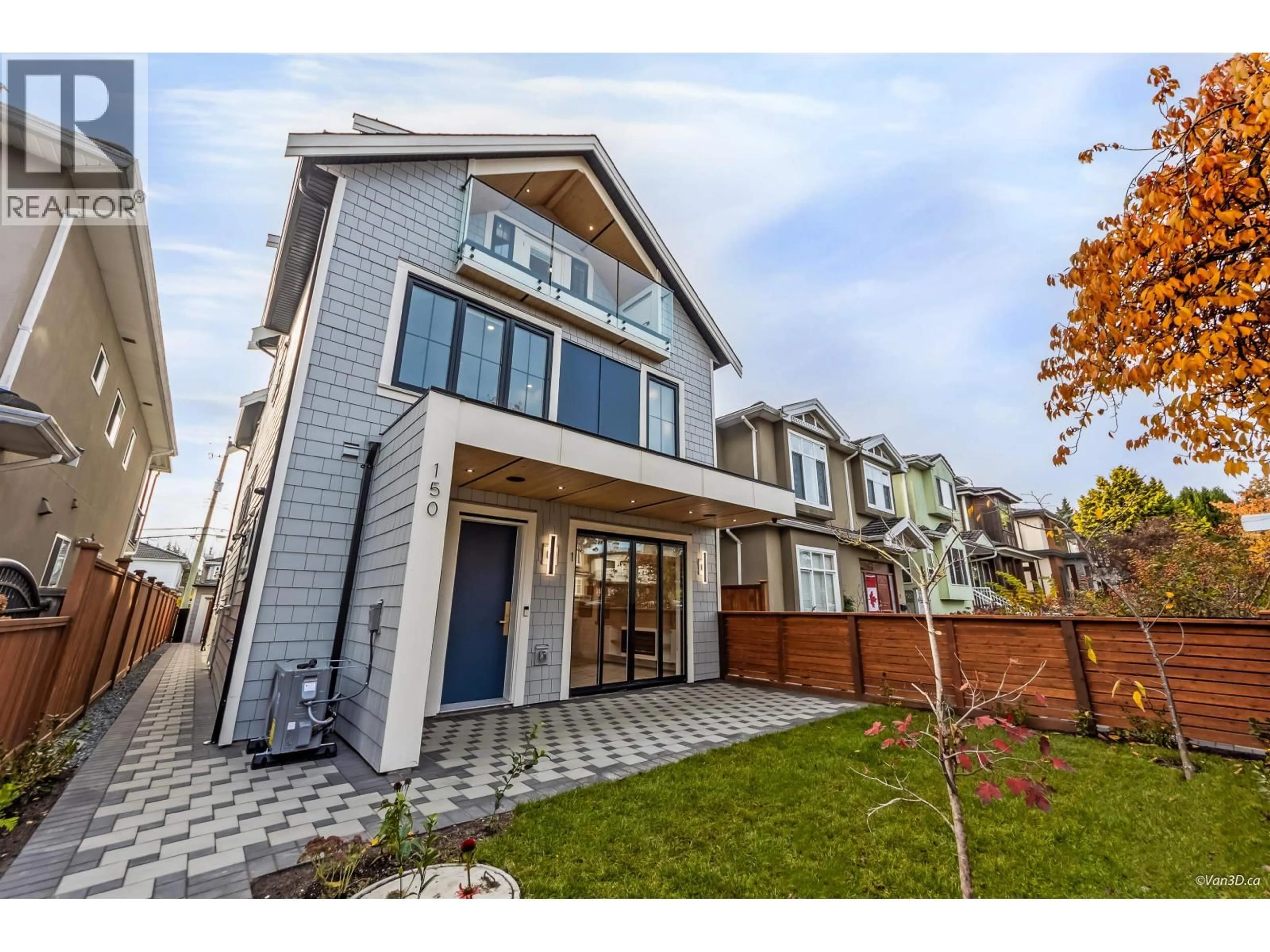 Home with vinyl exterior material, street for 1 - 150 51 AVENUE, Vancouver British Columbia V5X1C3