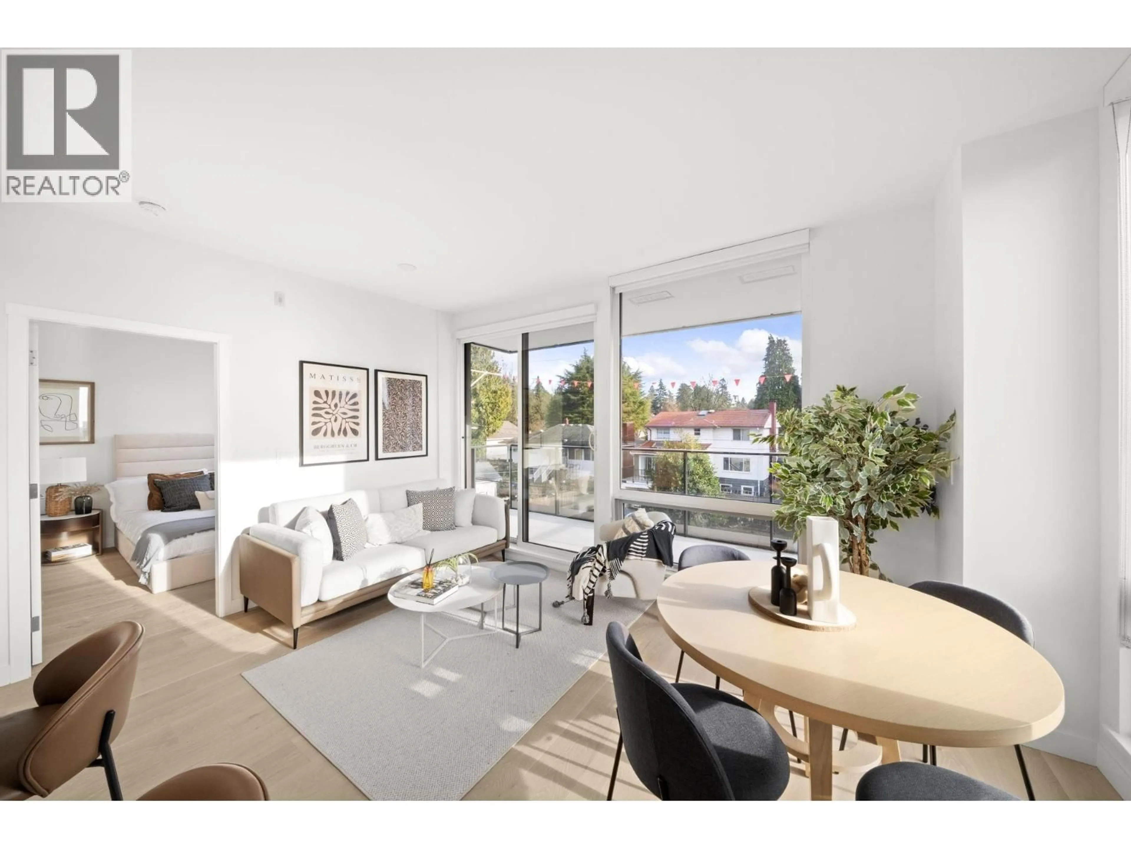 A pic of a room for 305 - 5212 CAMBIE STREET, Vancouver British Columbia V5Z2Z7