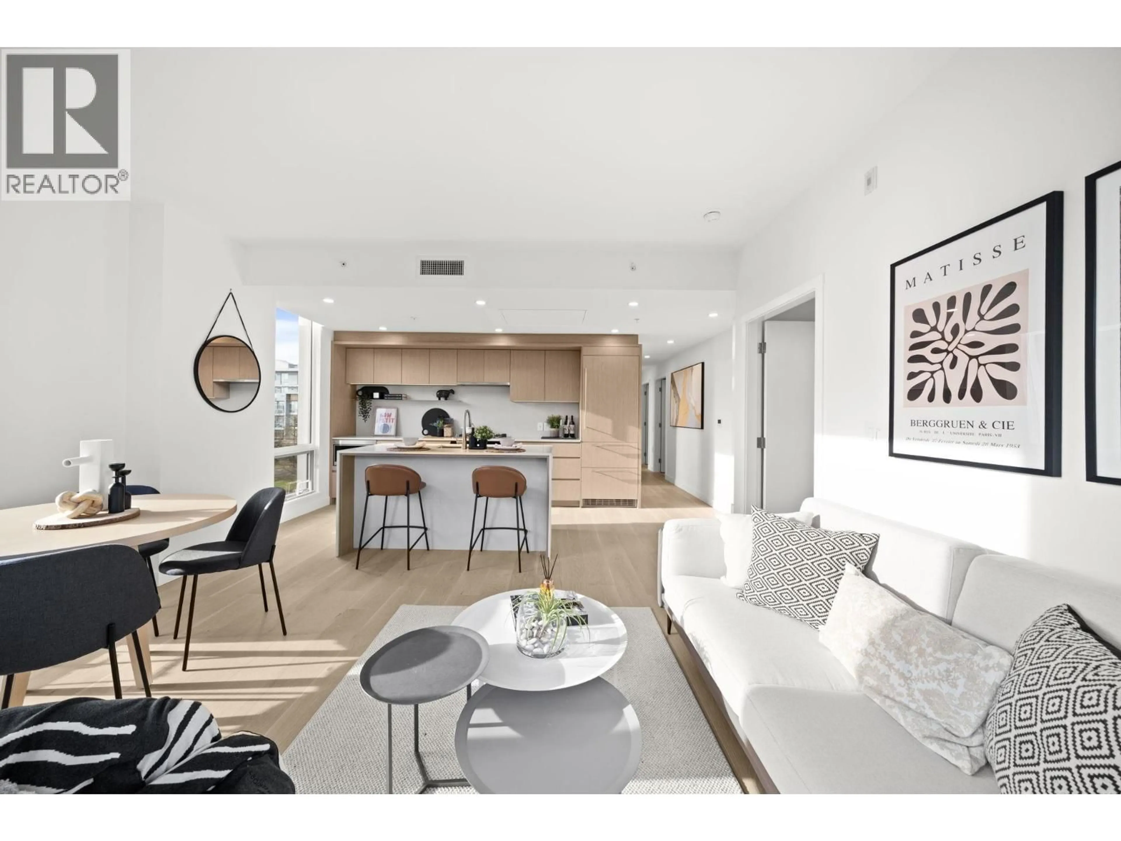 Open concept kitchen, unknown for 305 - 5212 CAMBIE STREET, Vancouver British Columbia V5Z2Z7