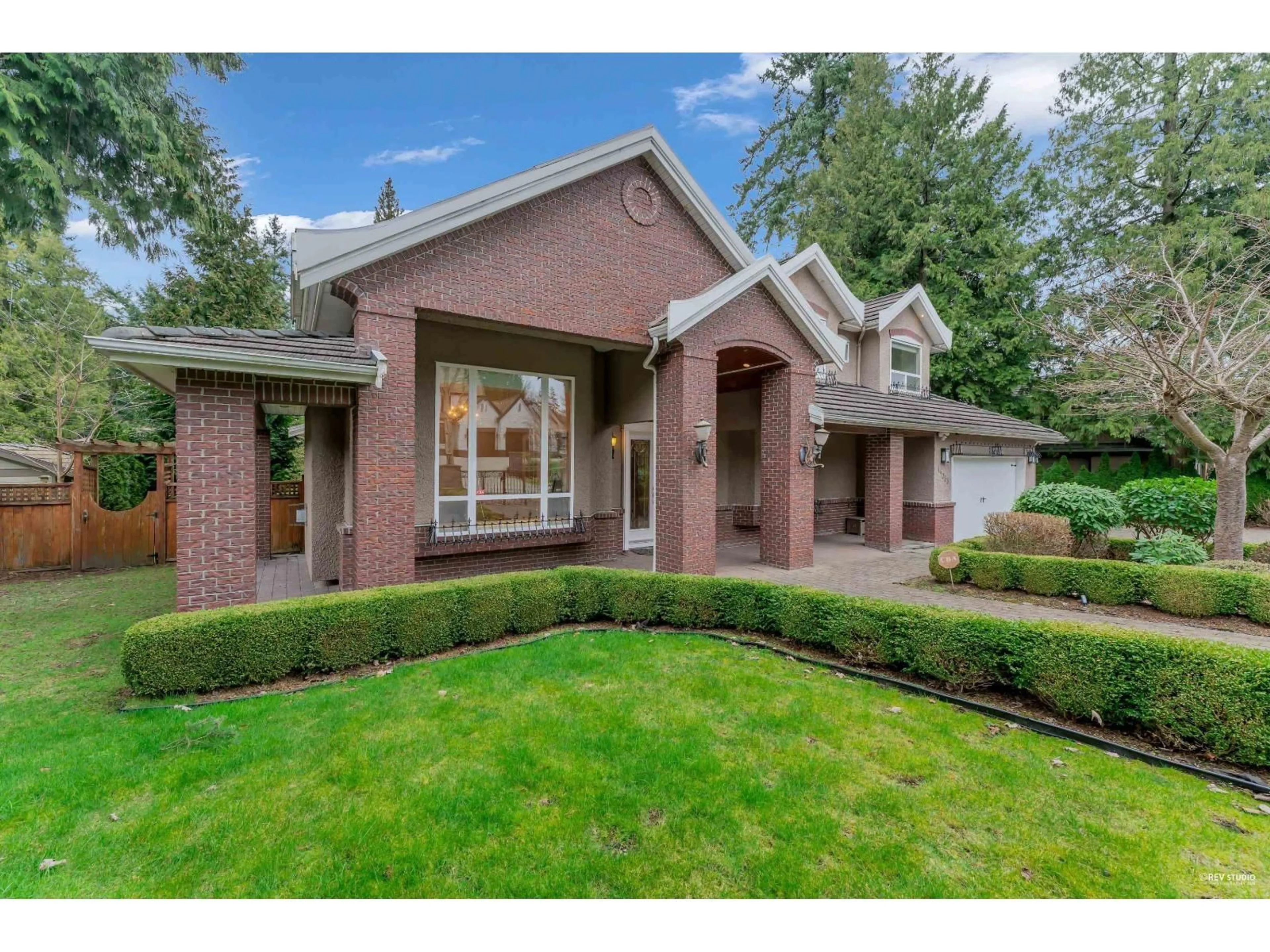 Home with brick exterior material, street for 14033 34A AVENUE, Surrey British Columbia V4P0A8