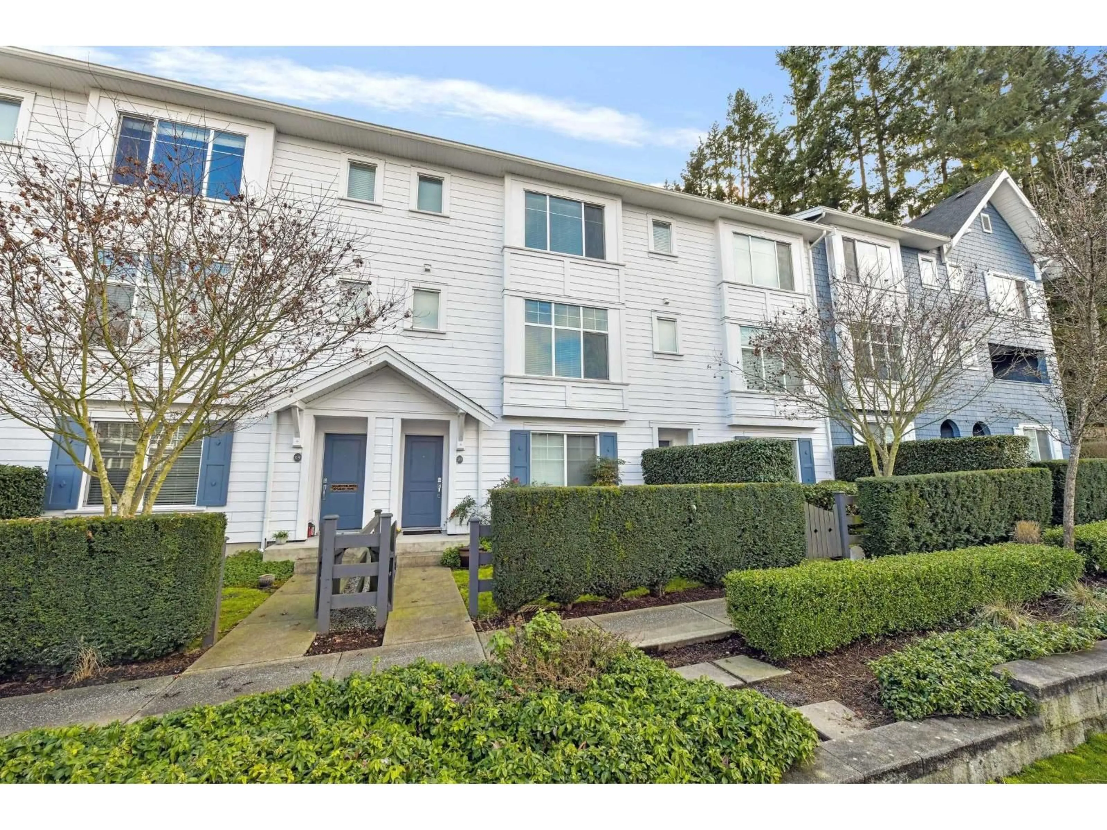 A pic from outside/outdoor area/front of a property/back of a property/a pic from drone, street for 20 - 15268 28 AVENUE, Surrey British Columbia V4P0E8