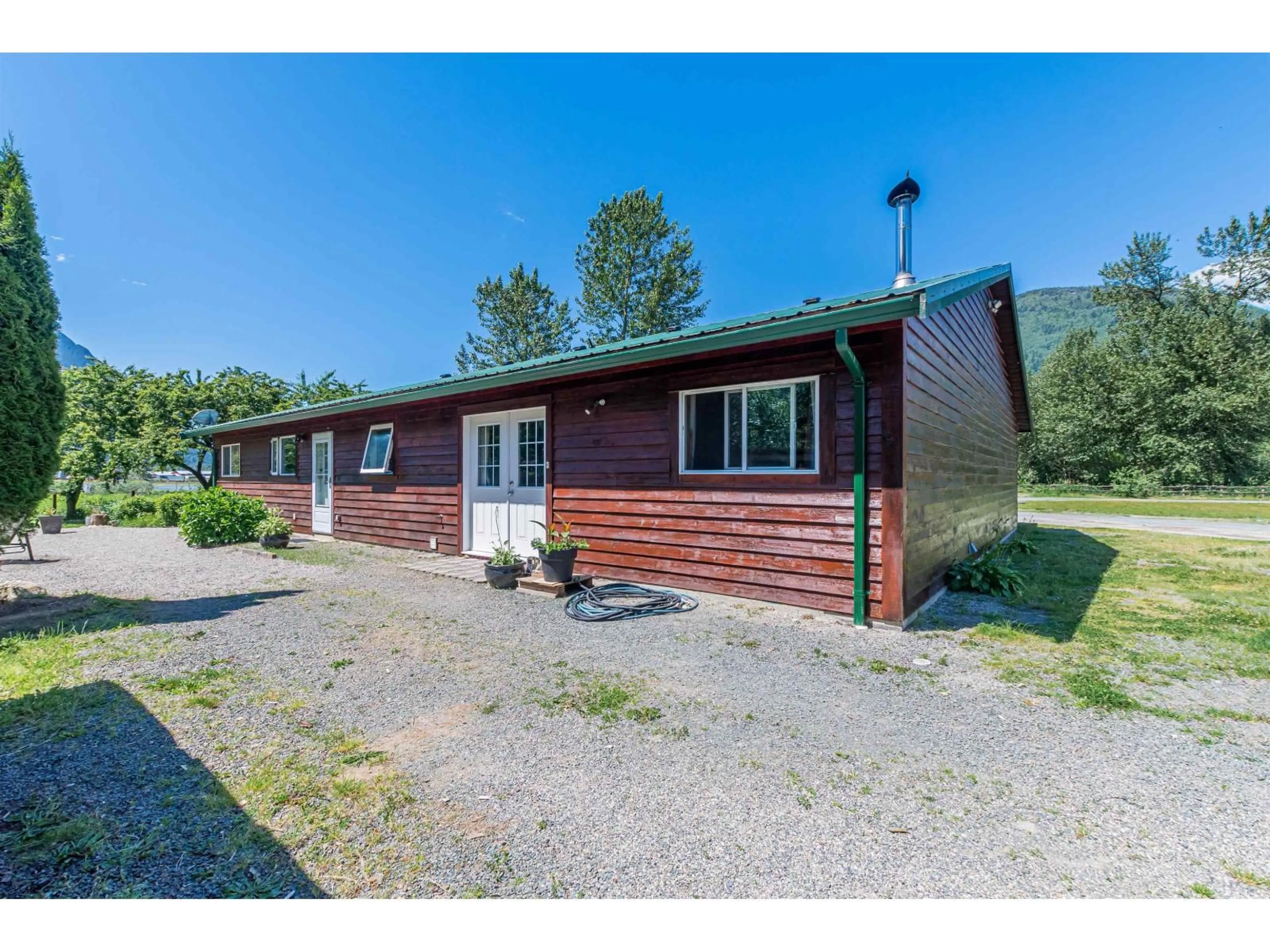 A pic from outside/outdoor area/front of a property/back of a property/a pic from drone, unknown for 58465 LAIDLAW ROAD, Laidlaw British Columbia V0X1L2