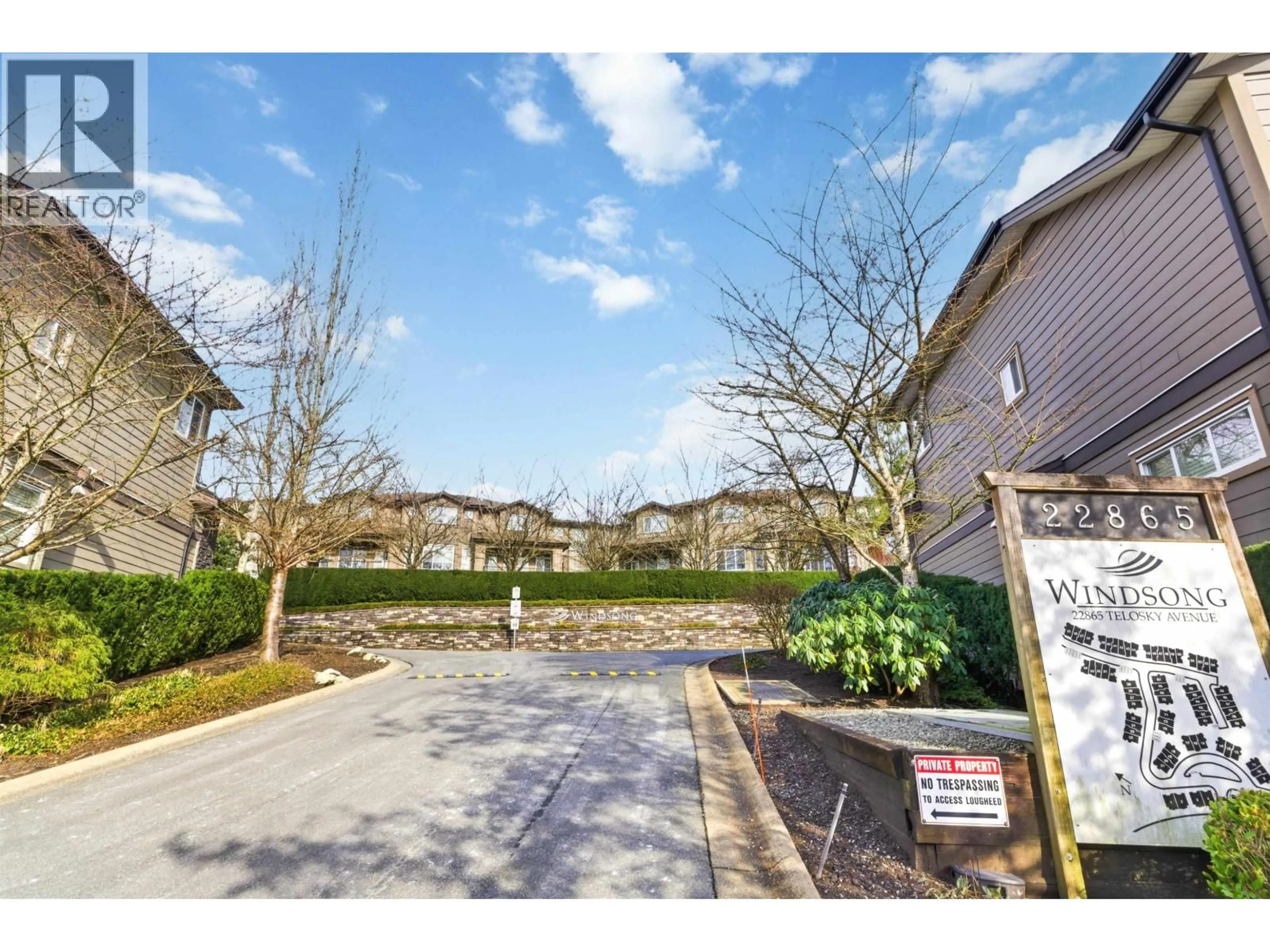 A pic from outside/outdoor area/front of a property/back of a property/a pic from drone, street for 47 - 22865 TELOSKY AVENUE, Maple Ridge British Columbia V2X8Z9