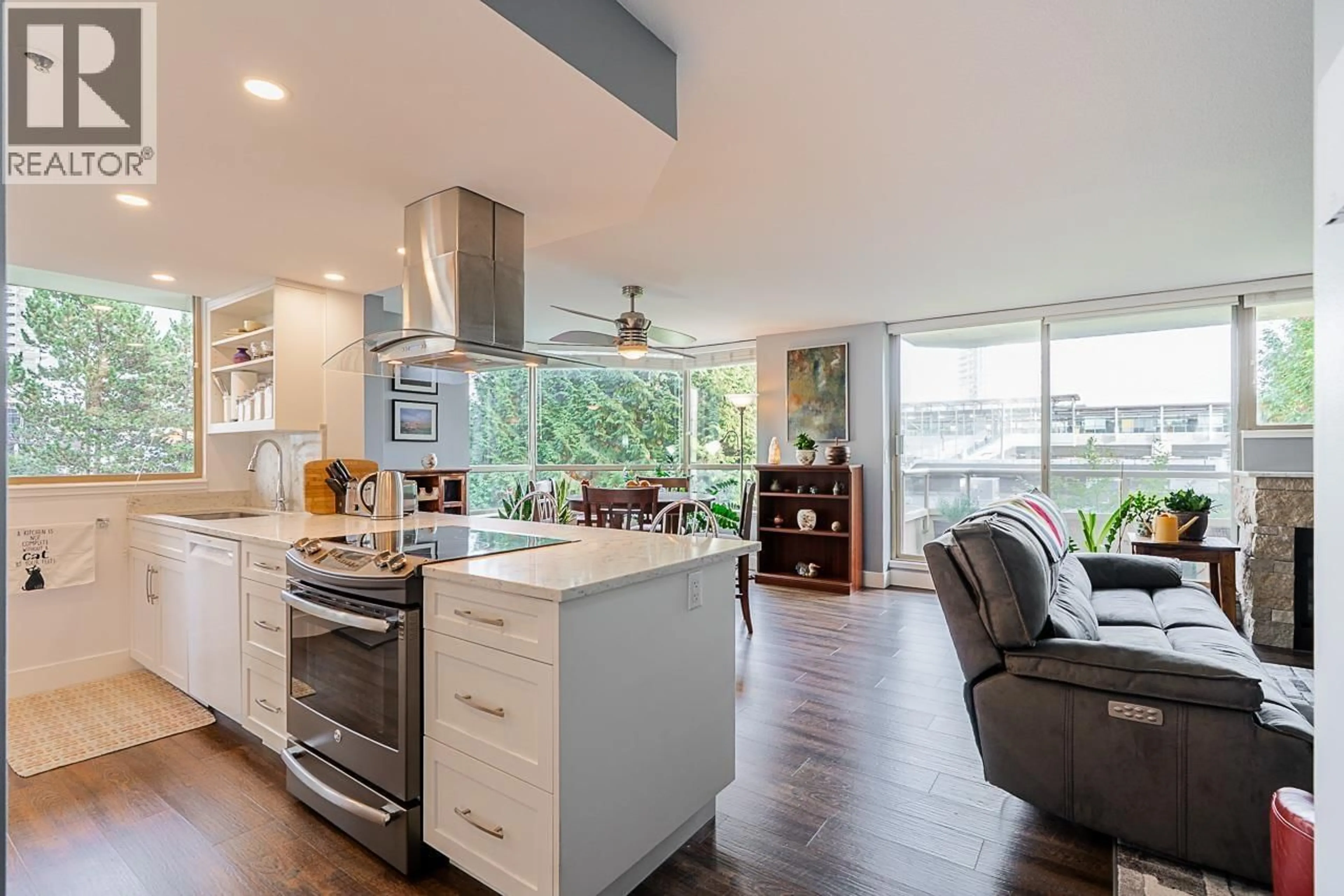 Open concept kitchen, unknown for 402 - 728 FARROW STREET, Coquitlam British Columbia V3J3S6