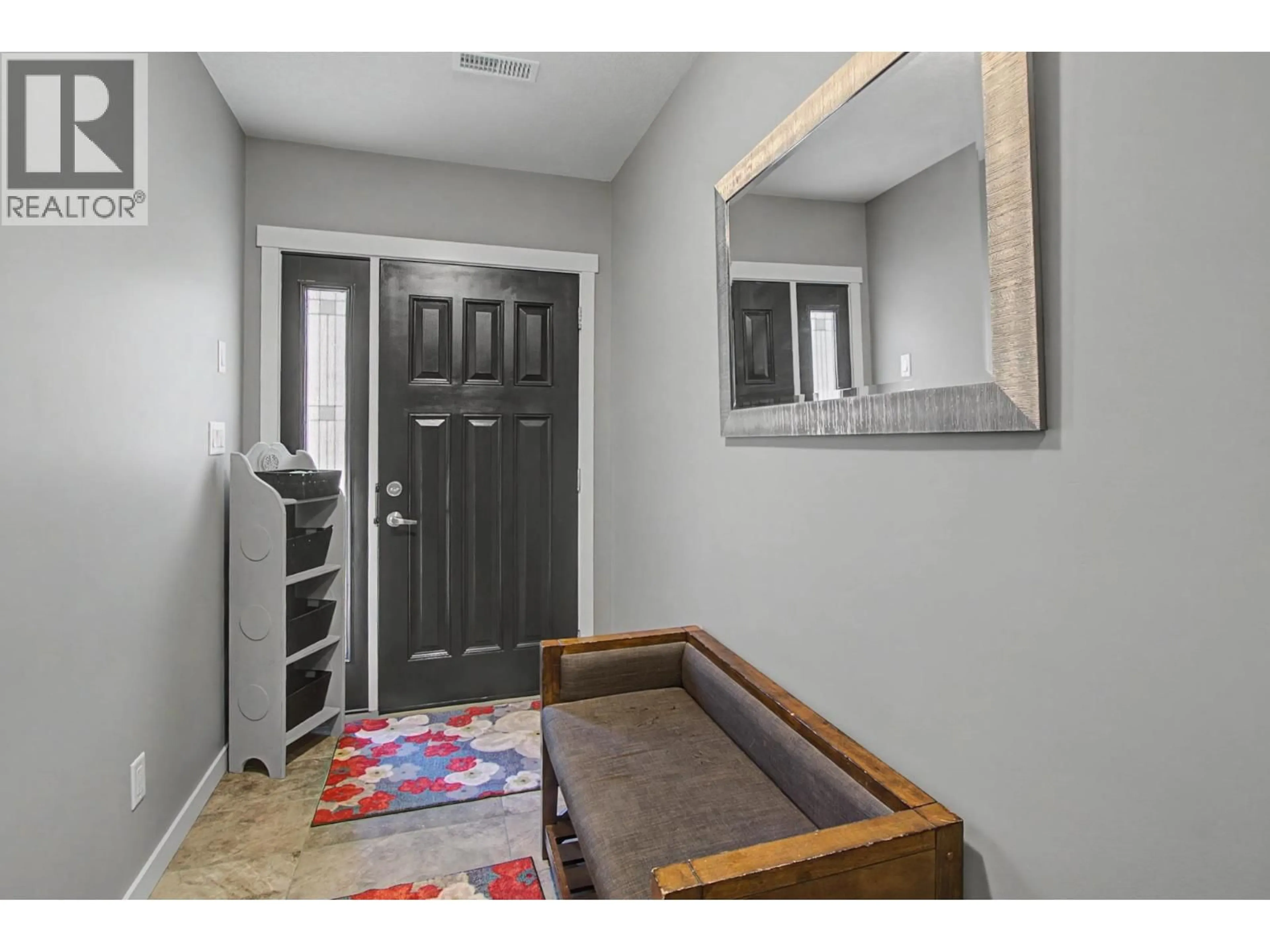 Indoor entryway for 201 - 7400 CREEKSIDE WAY, Prince George British Columbia V2N0C2