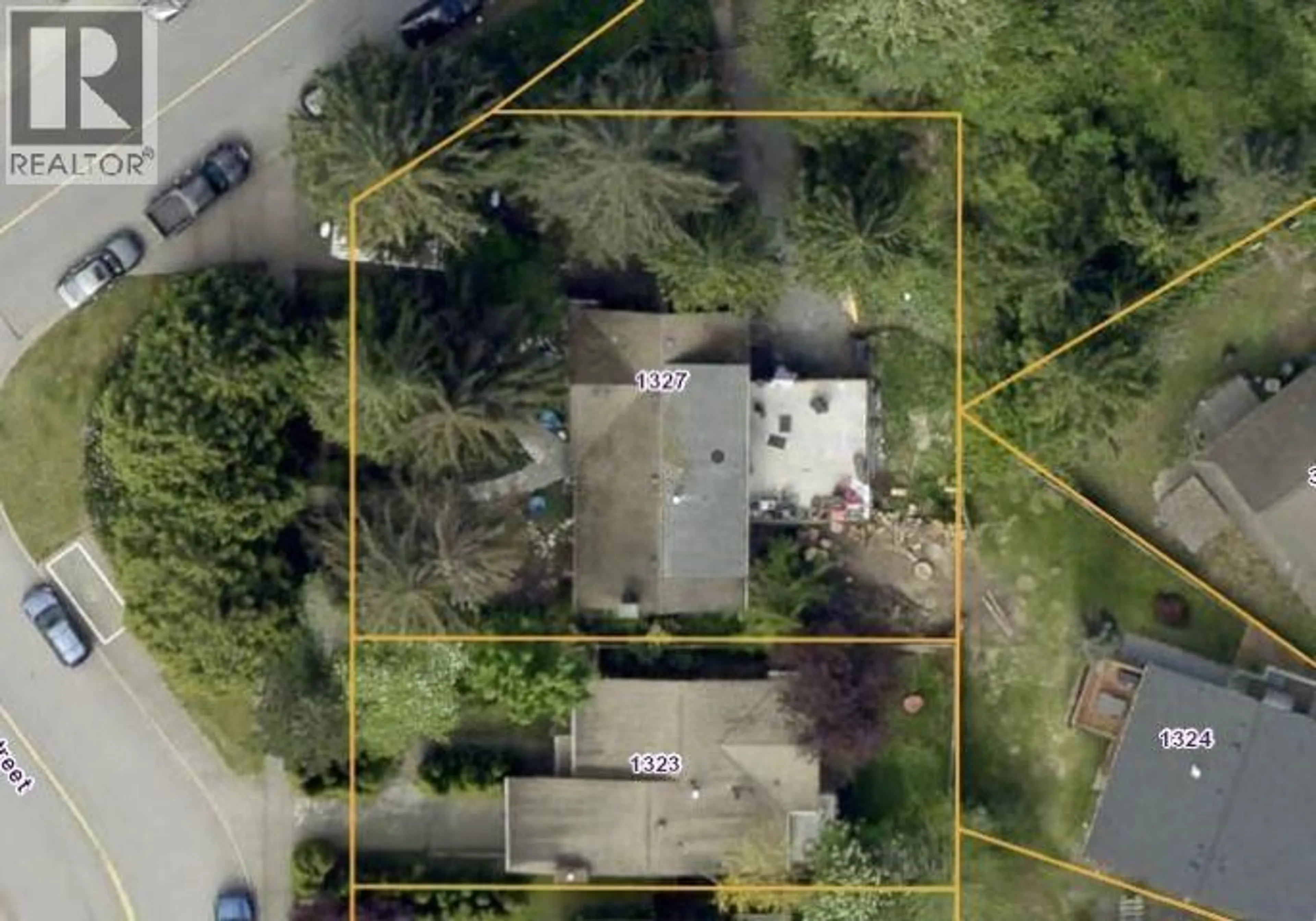 A pic from outside/outdoor area/front of a property/back of a property/a pic from drone, street for 1327 NESTOR STREET, Coquitlam British Columbia V3E1V5