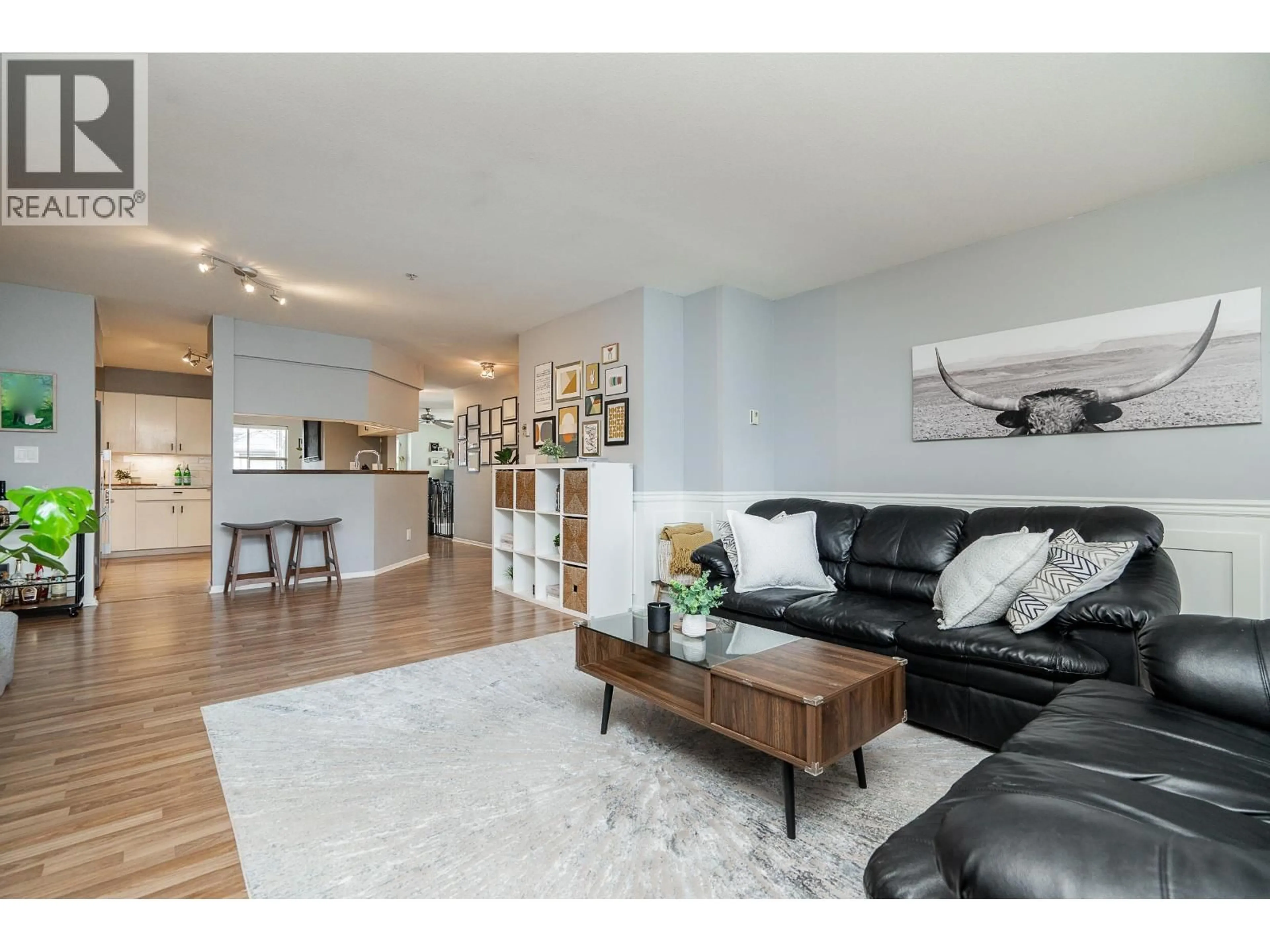Living room with furniture, wood/laminate floor for 35 - 19160 119 AVENUE, Pitt Meadows British Columbia V3Y2L7