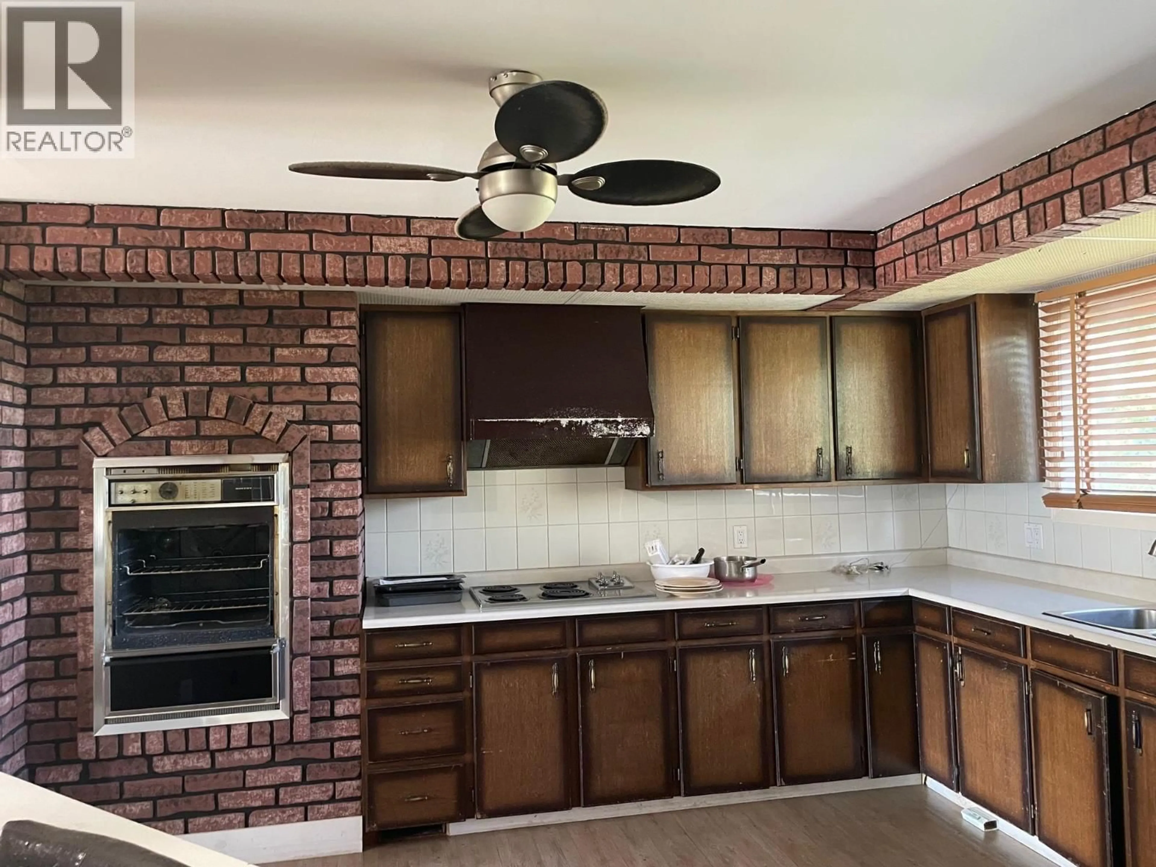 Unknown for 5612 51 STREET, Fort Nelson British Columbia V0C1R0