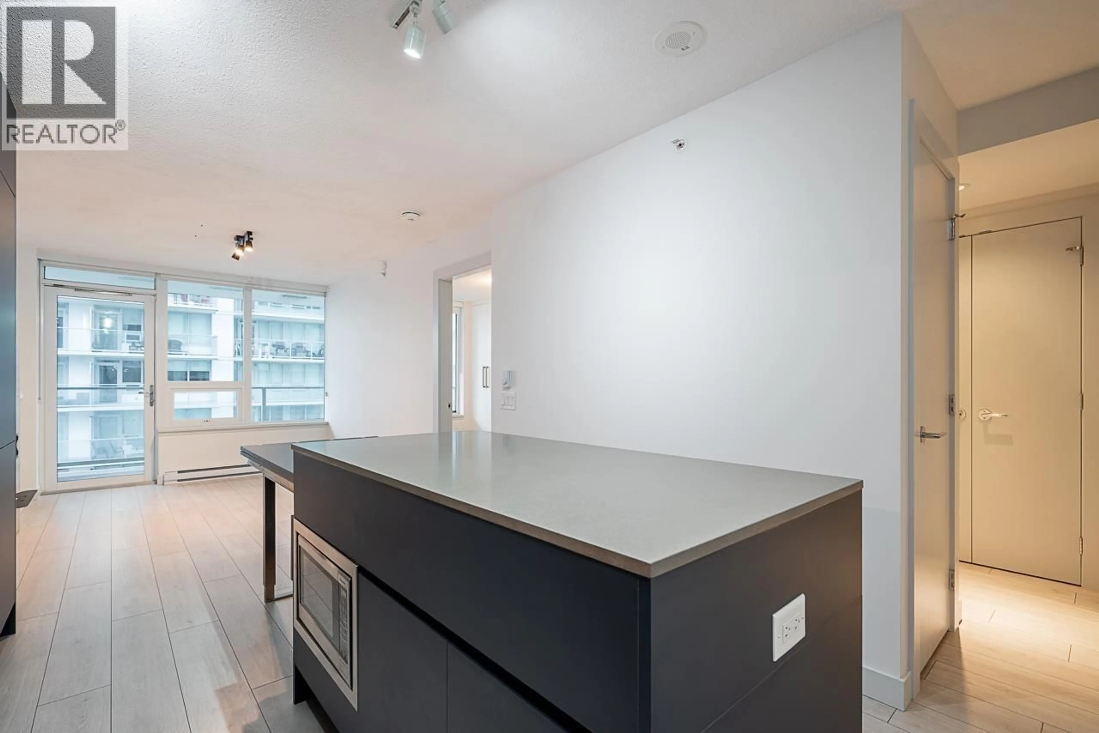 Open concept kitchen, unknown for 1106 - 988 QUAYSIDE DRIVE, New Westminster British Columbia V3M0L5