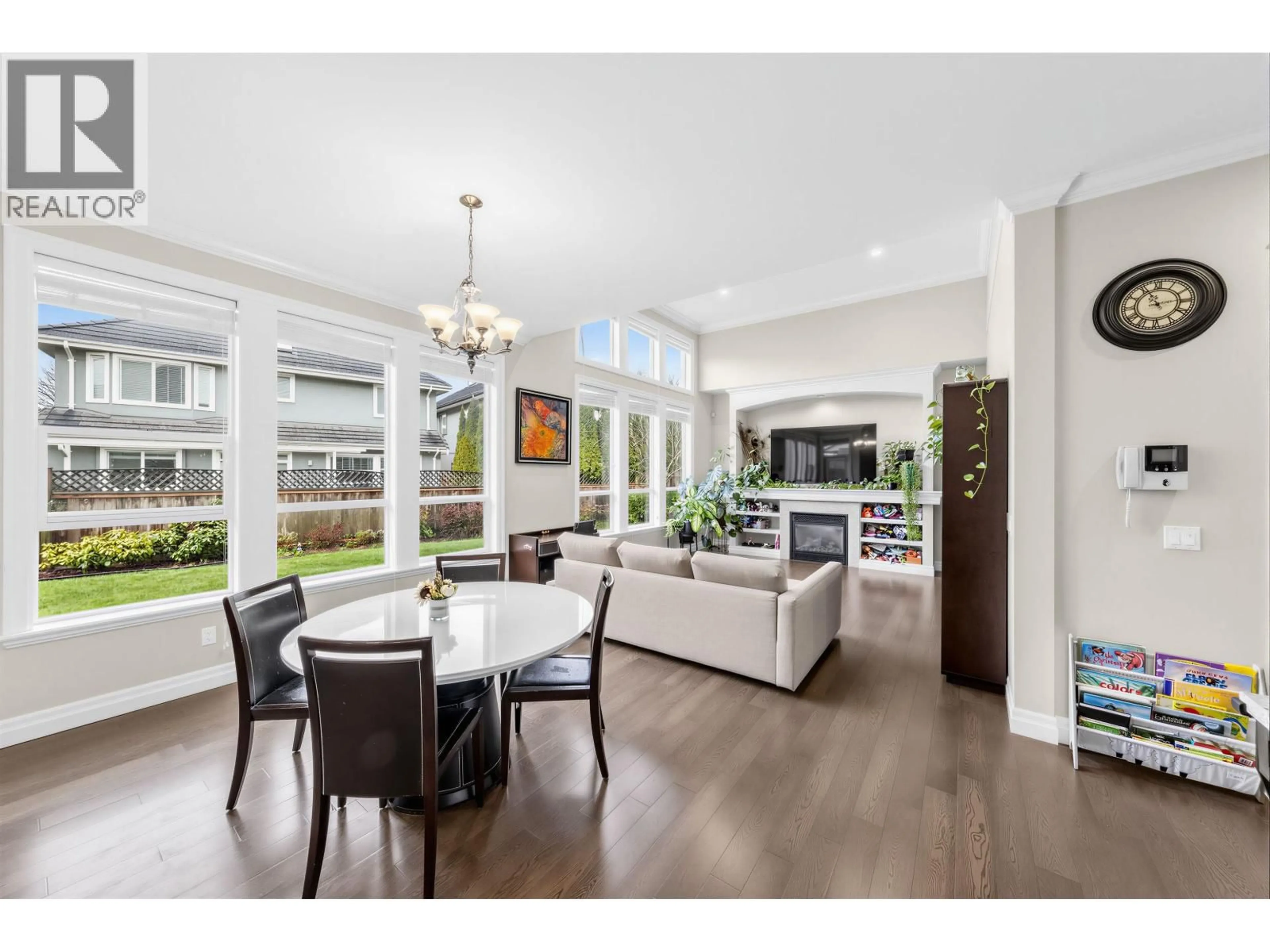 Open concept kitchen, unknown for 6079 DUNSMUIR CRESCENT, Richmond British Columbia V7C5T7