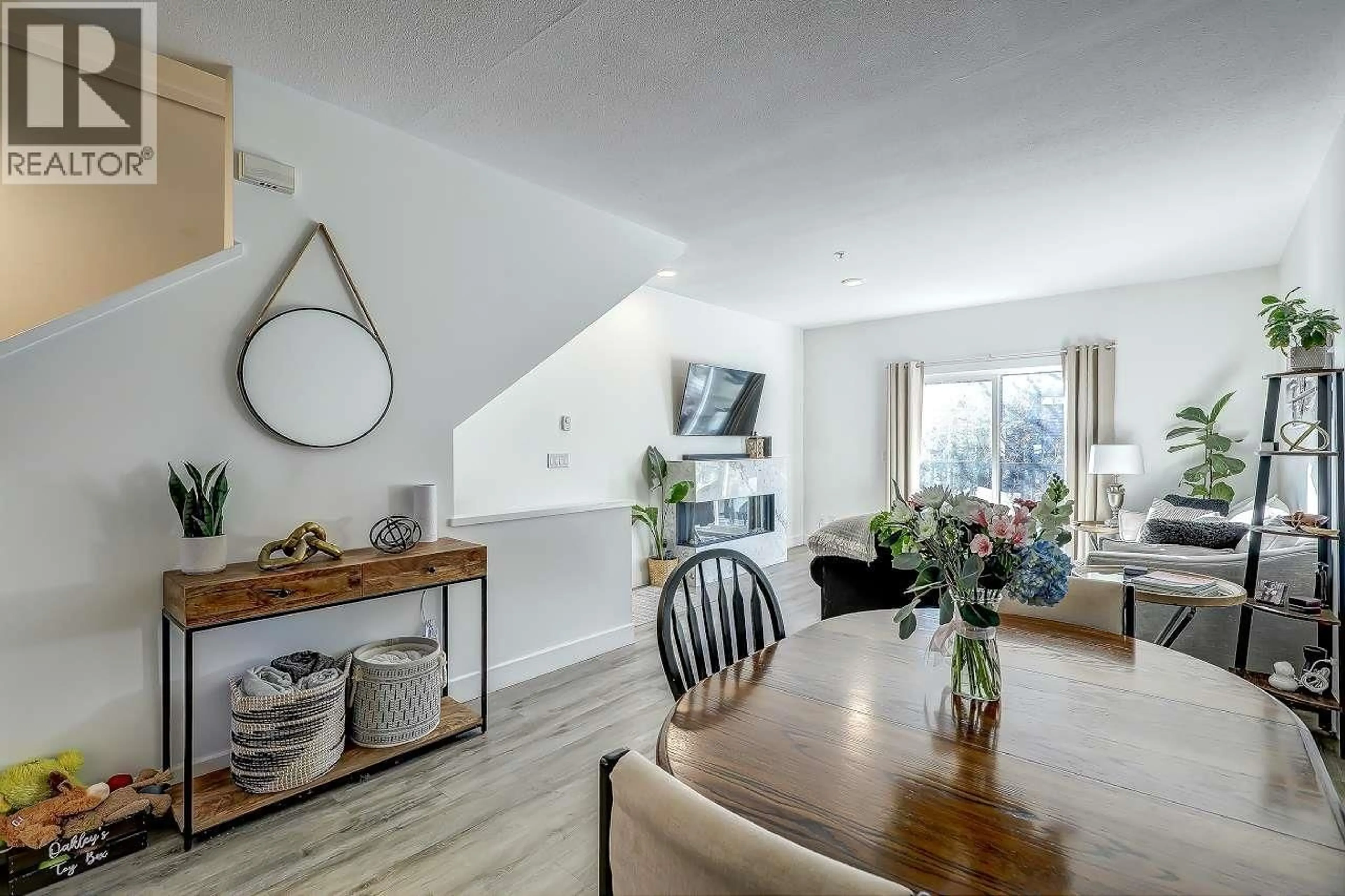 Unknown for 53 - 19572 FRASER WAY, Pitt Meadows British Columbia V3Y0A9