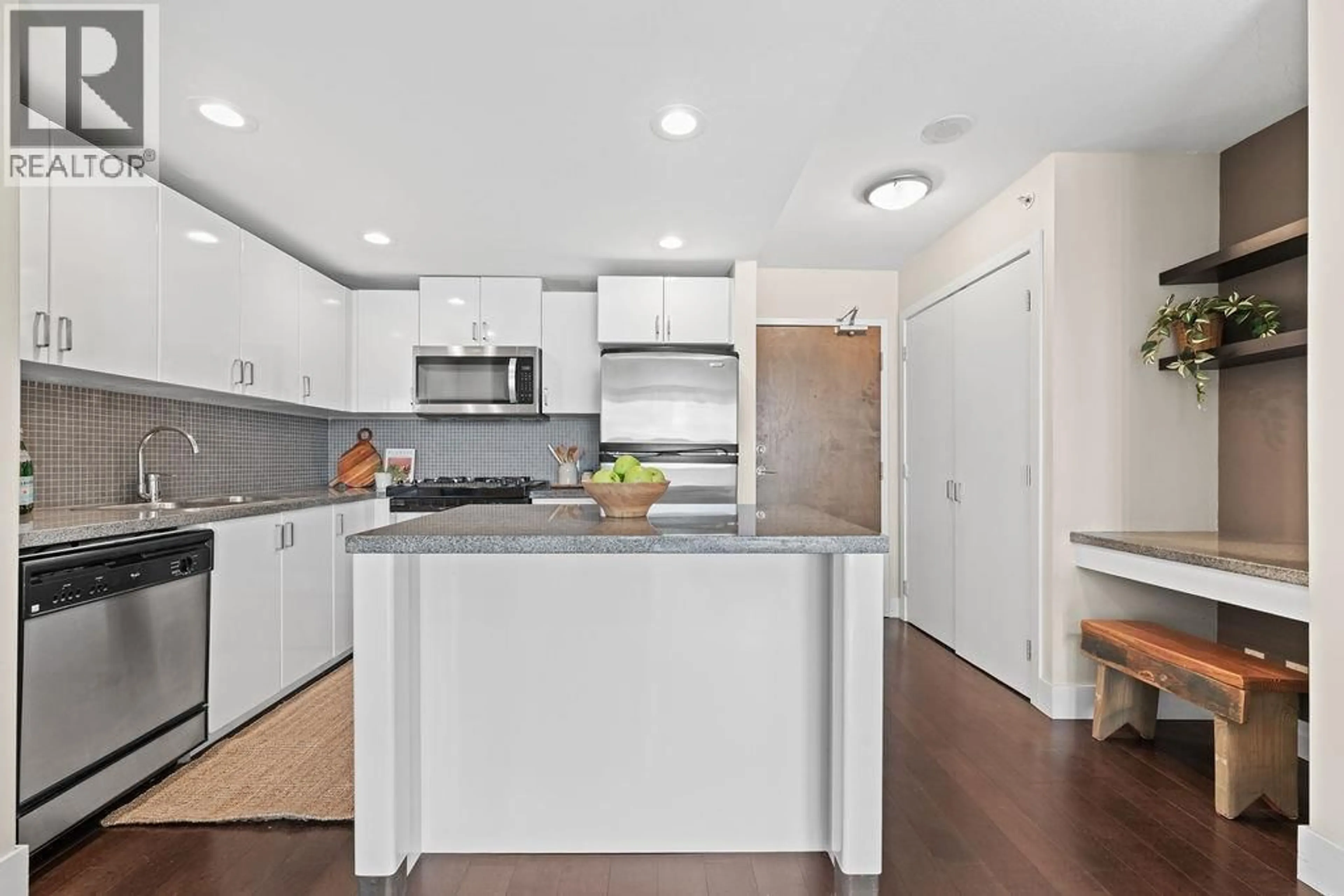 Open concept kitchen, unknown for 1209 - 155 1ST STREET, North Vancouver British Columbia V7M3N8