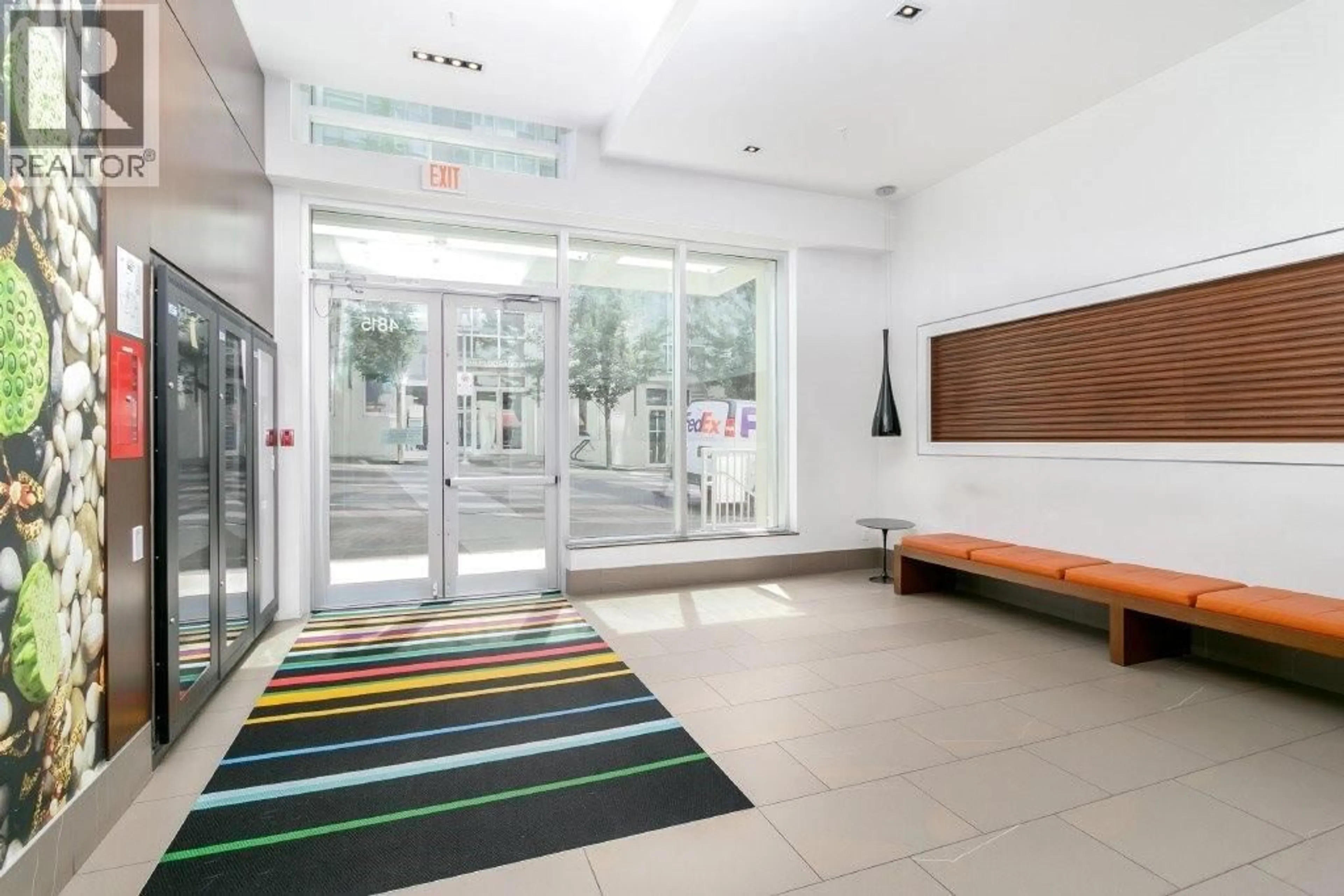 Indoor foyer for 1103 - 4815 ELDORADO MEWS, Vancouver British Columbia V5R0B2