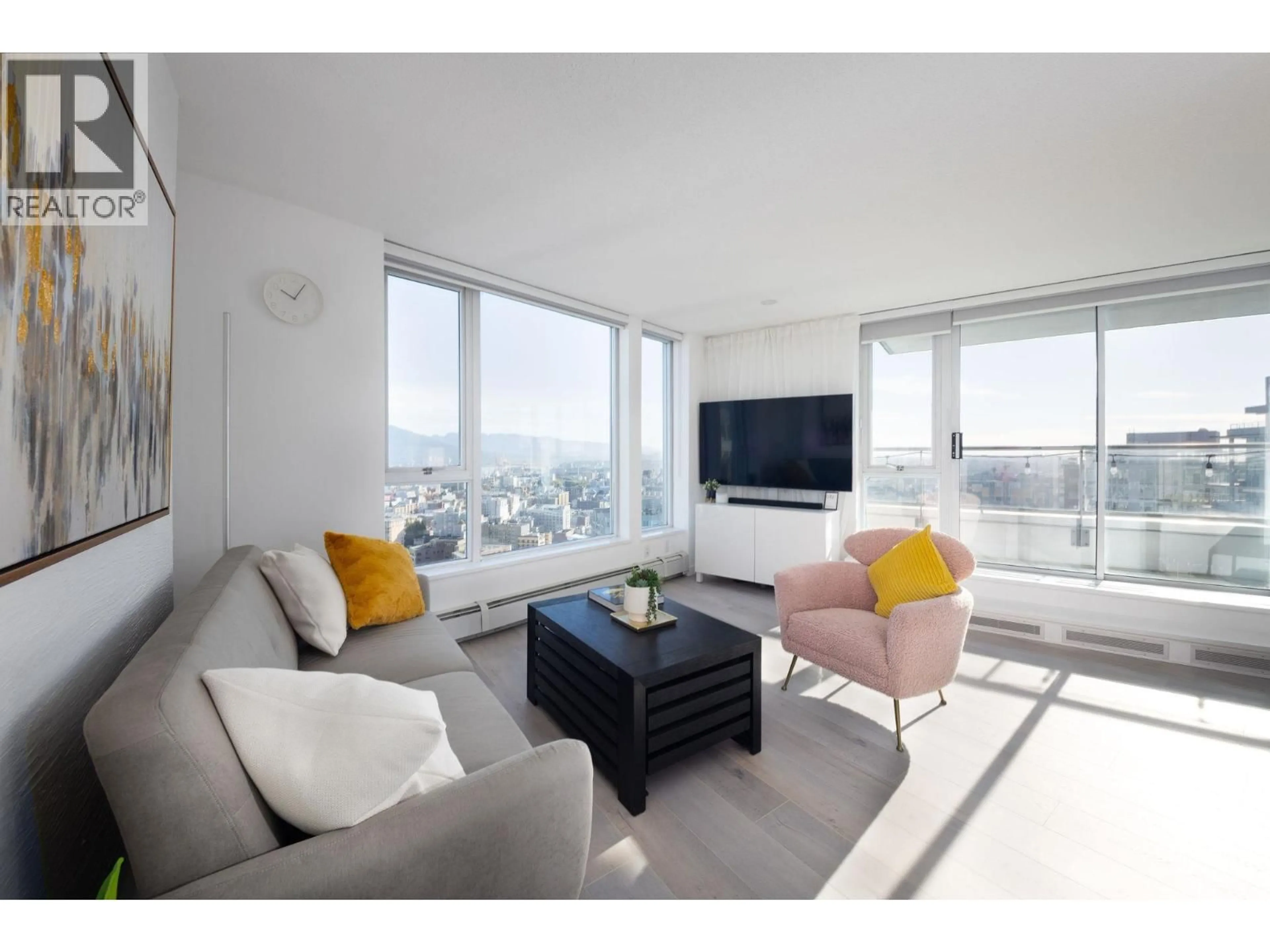 Living room with furniture, unknown for 3705 - 188 KEEFER PLACE, Vancouver British Columbia V6B0J1