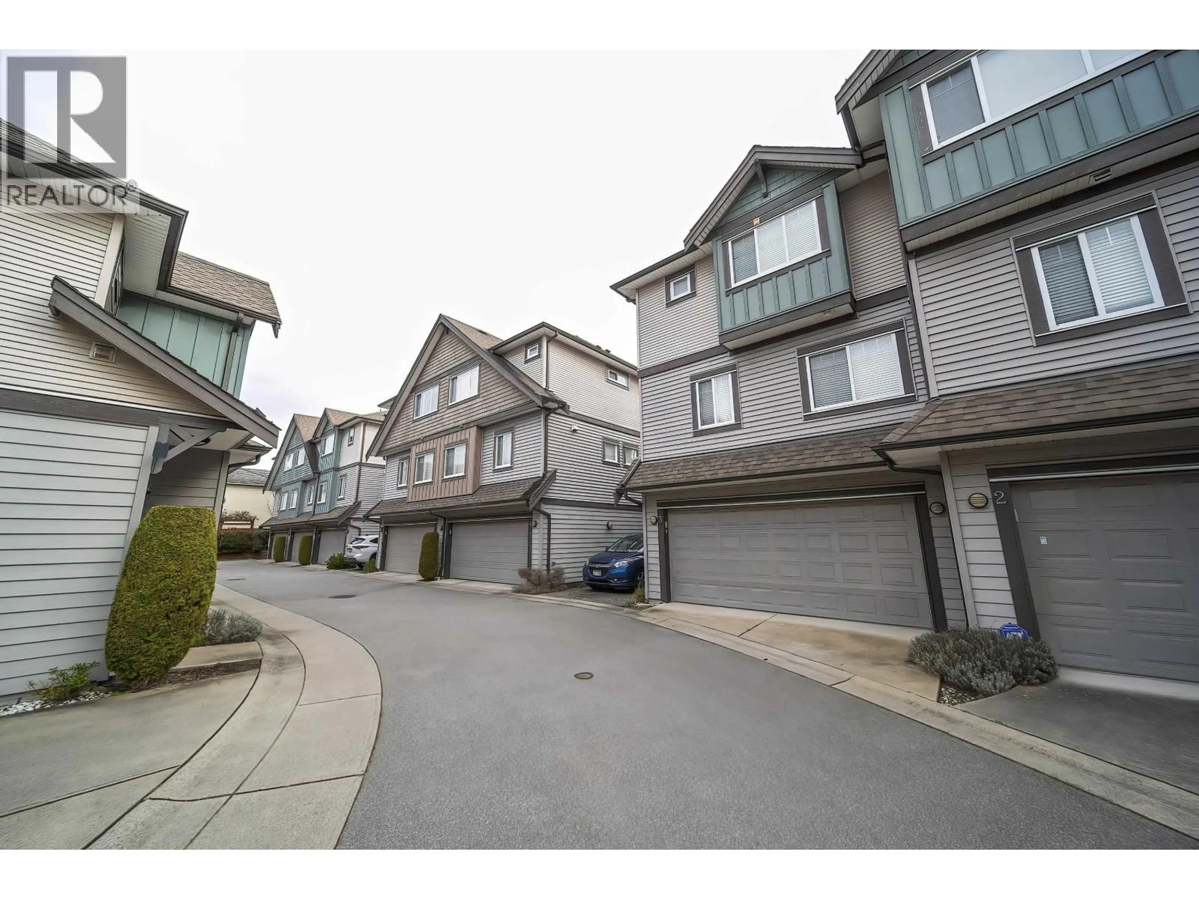 A pic from outside/outdoor area/front of a property/back of a property/a pic from drone, street for 3 - 9733 NO.2 ROAD, Richmond British Columbia V7E2E2