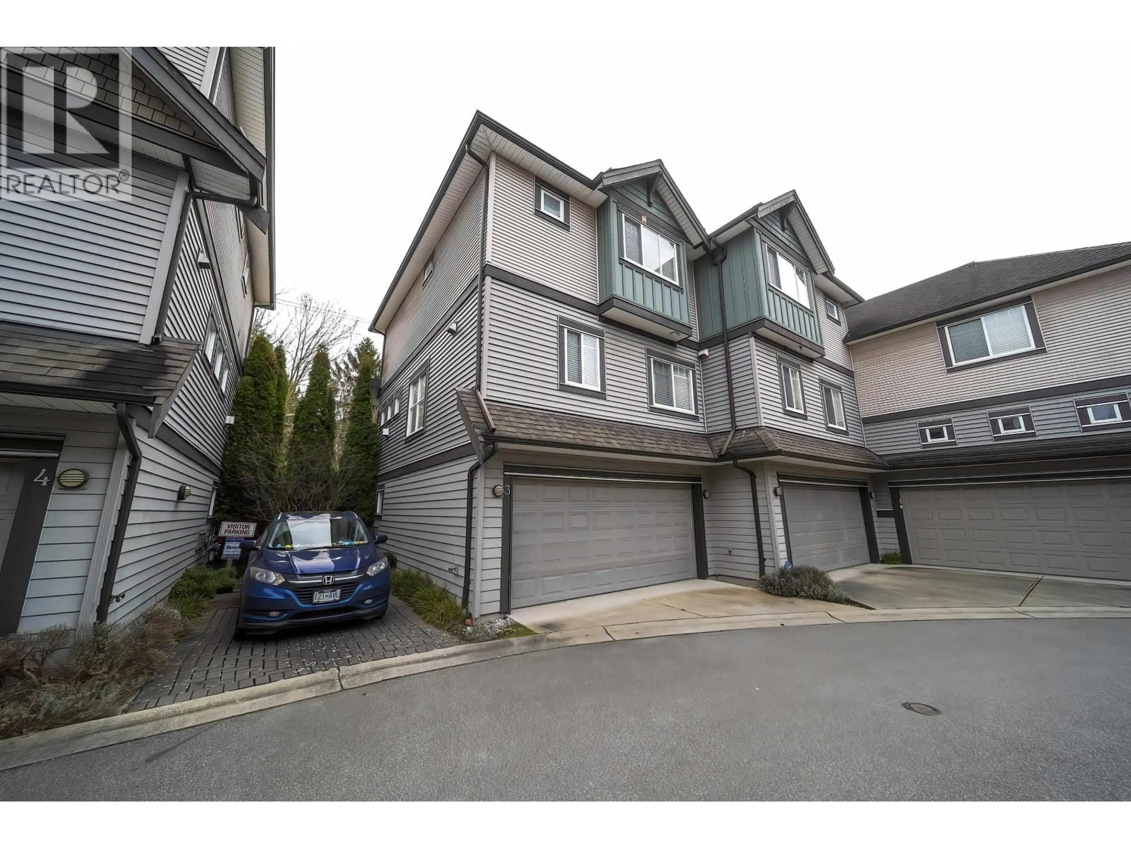 A pic from outside/outdoor area/front of a property/back of a property/a pic from drone, street for 3 - 9733 NO.2 ROAD, Richmond British Columbia V7E2E2