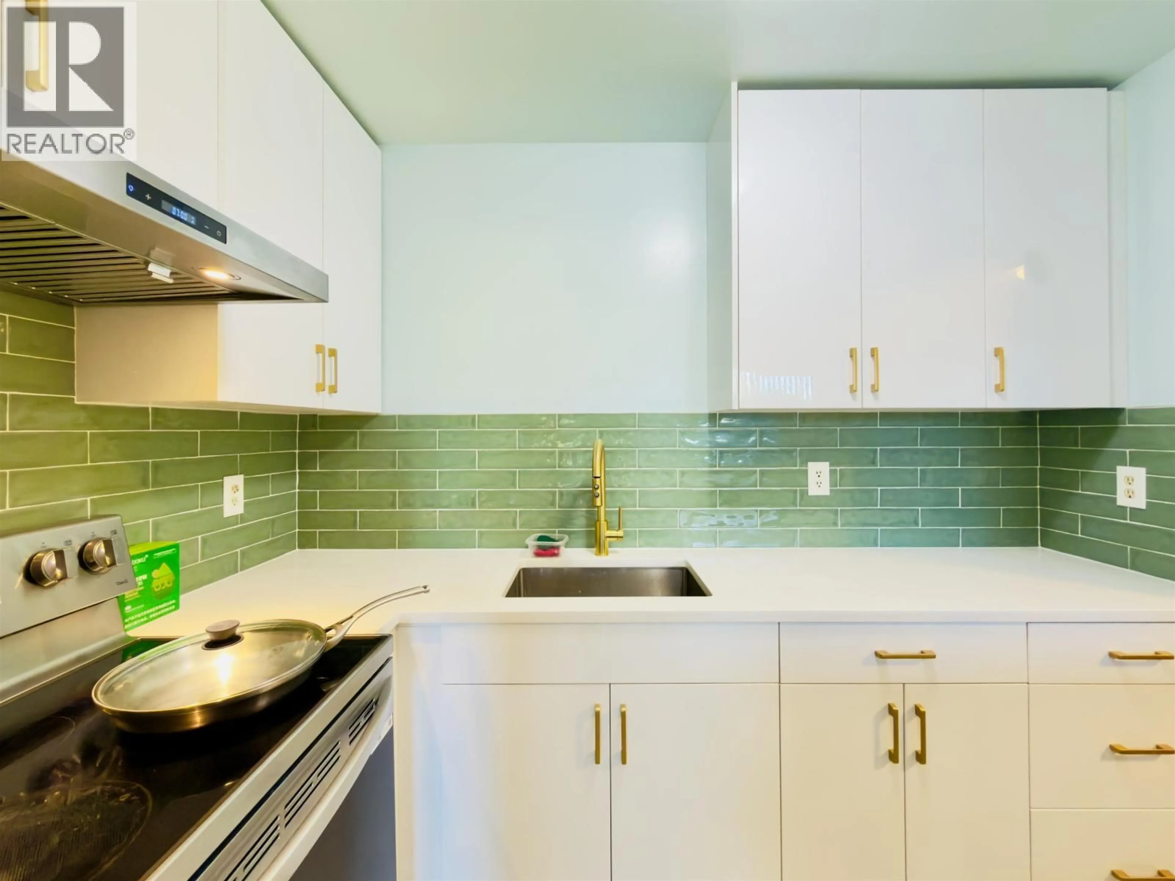 Standard kitchen, ceramic/tile floor for 102 - 8040 COLONIAL DRIVE, Richmond British Columbia V7C4V1