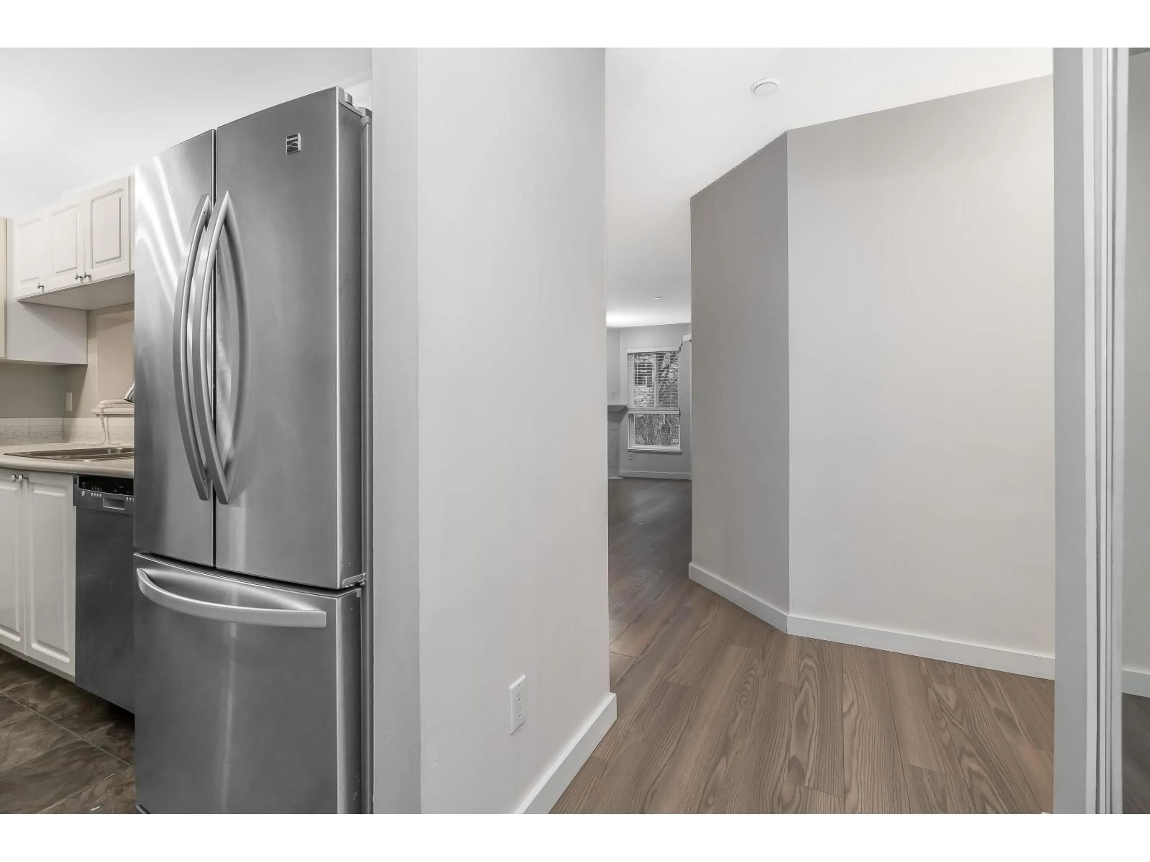 Unknown for 307 - 16137 83 AVENUE, Surrey British Columbia V4N0N1