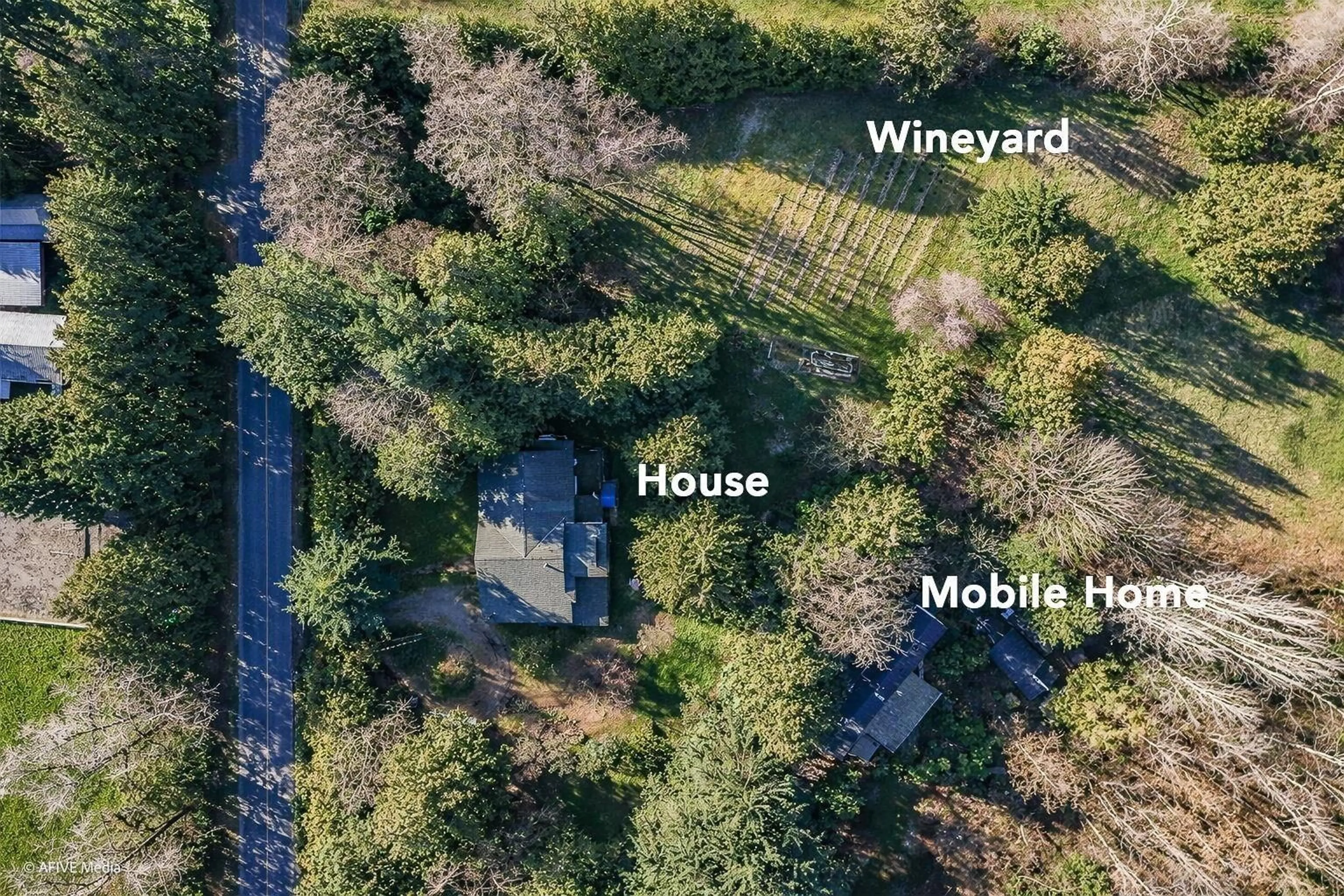A pic from outside/outdoor area/front of a property/back of a property/a pic from drone, unknown for 24971 24 AVENUE, Langley British Columbia V4W1Y5