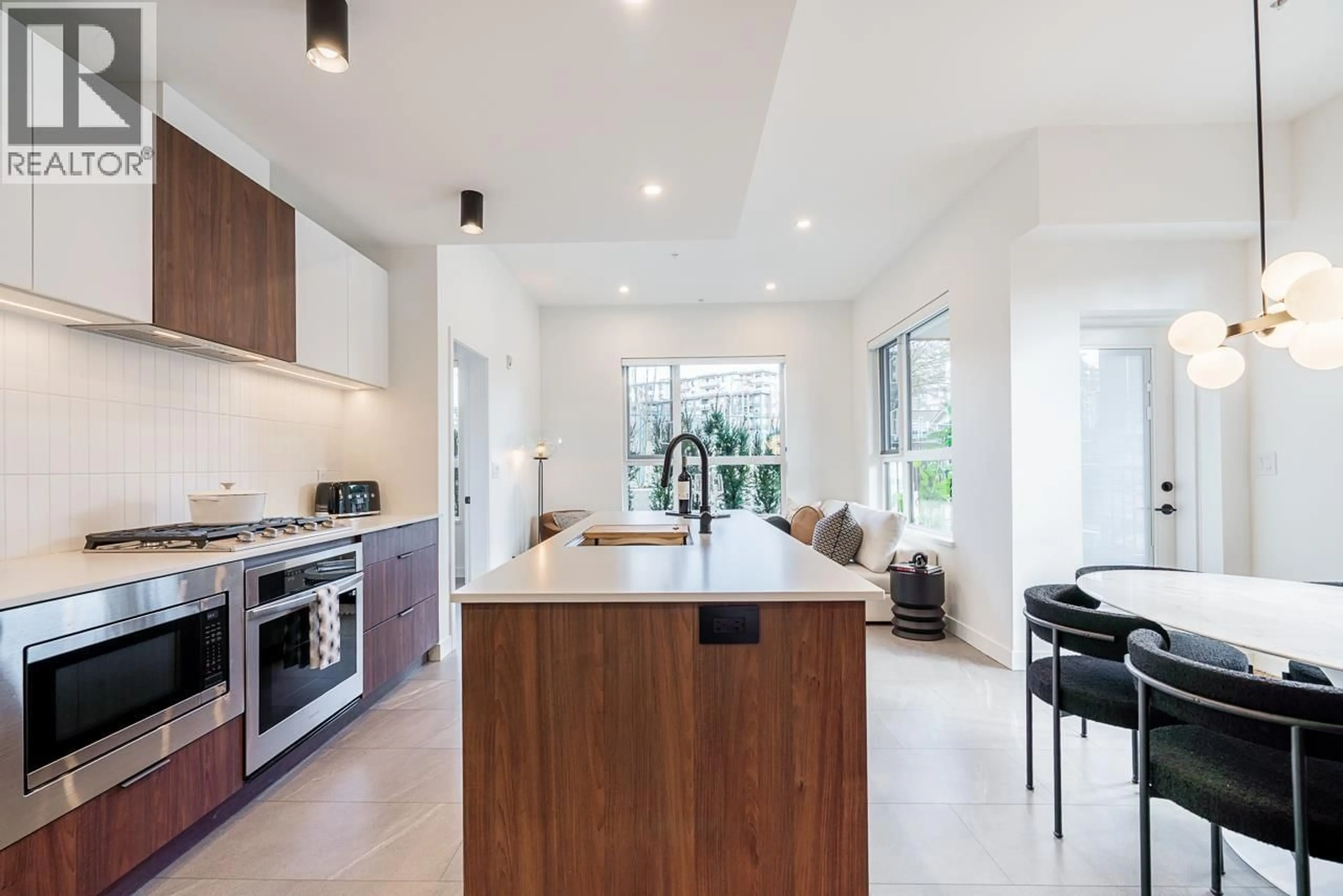 Contemporary kitchen, ceramic/tile floor for 110 - 623 KEMSLEY AVENUE, Coquitlam British Columbia V3J3Z4