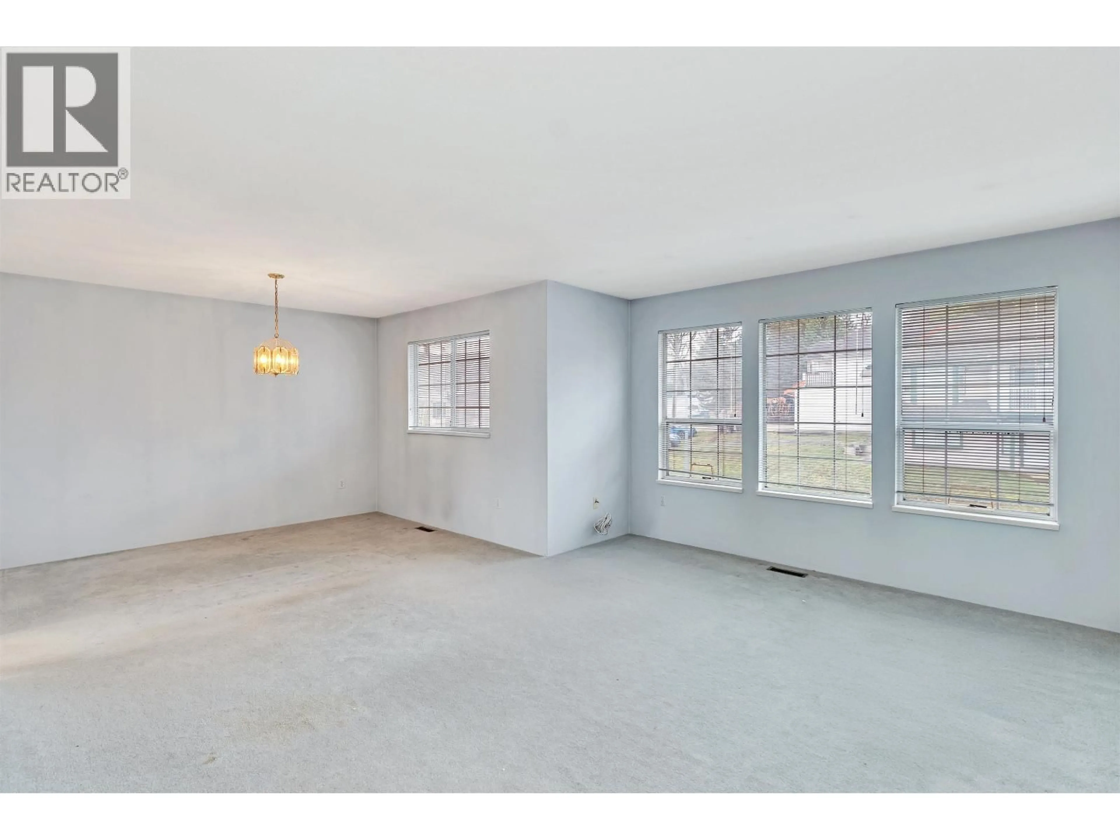 A pic of a room for 1215 BRAND STREET, Port Coquitlam British Columbia V3C5C4